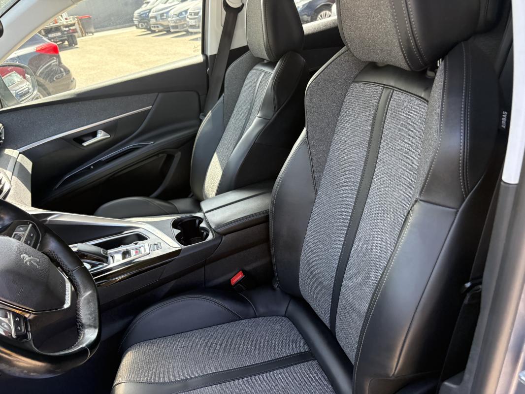 Peugeot 3008 BLUEHDI 130CV ALLURE BOITE AUTOMATIQUE