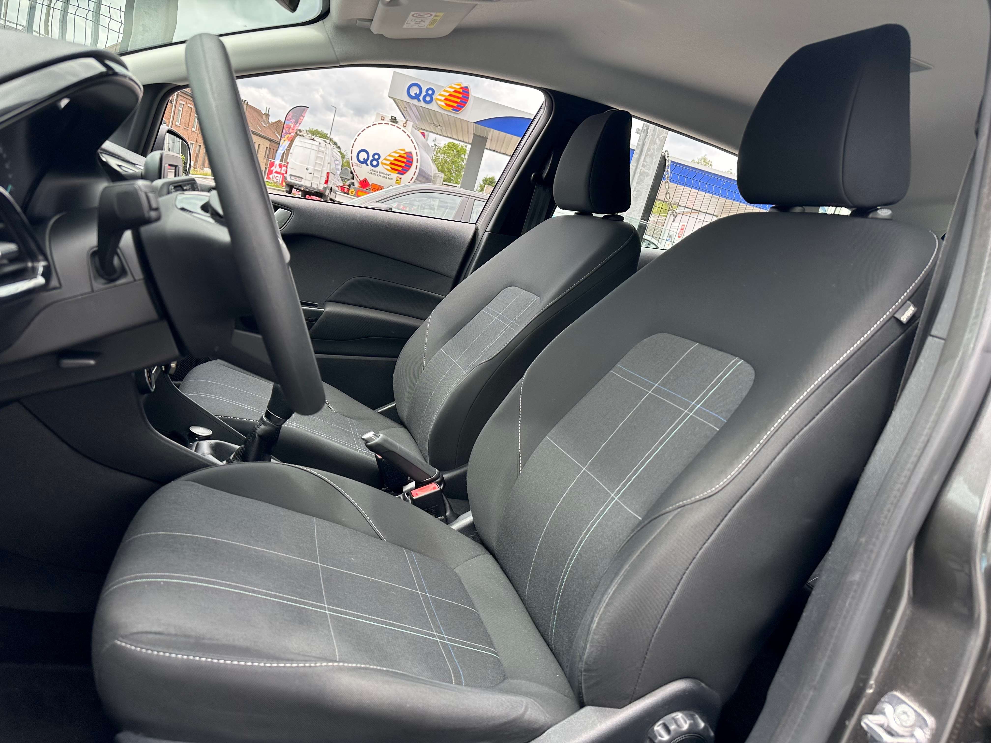 Ford Fiesta 1.1*1ER PROP*CARNET COMPLET*AIRCO*5 PORTES*GARANTIE