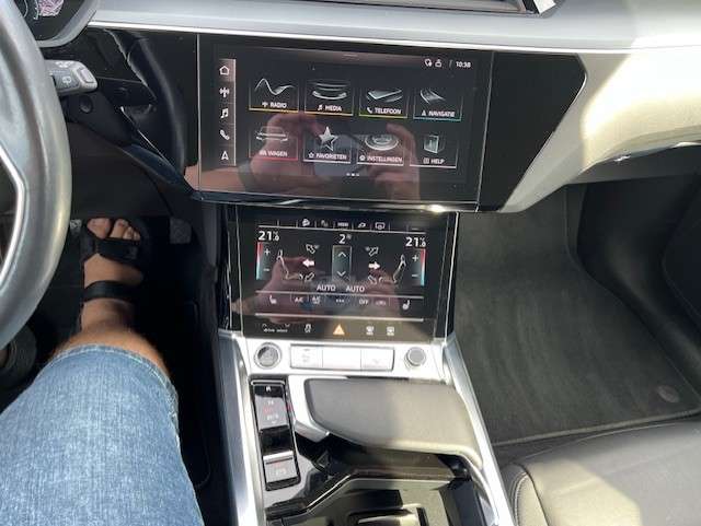 Audi Q8 e-tron E-Tron 95 kWh 55 Quattro Advanced *Navi*Cam*Leder*Keyless*Lane* BTW incl
