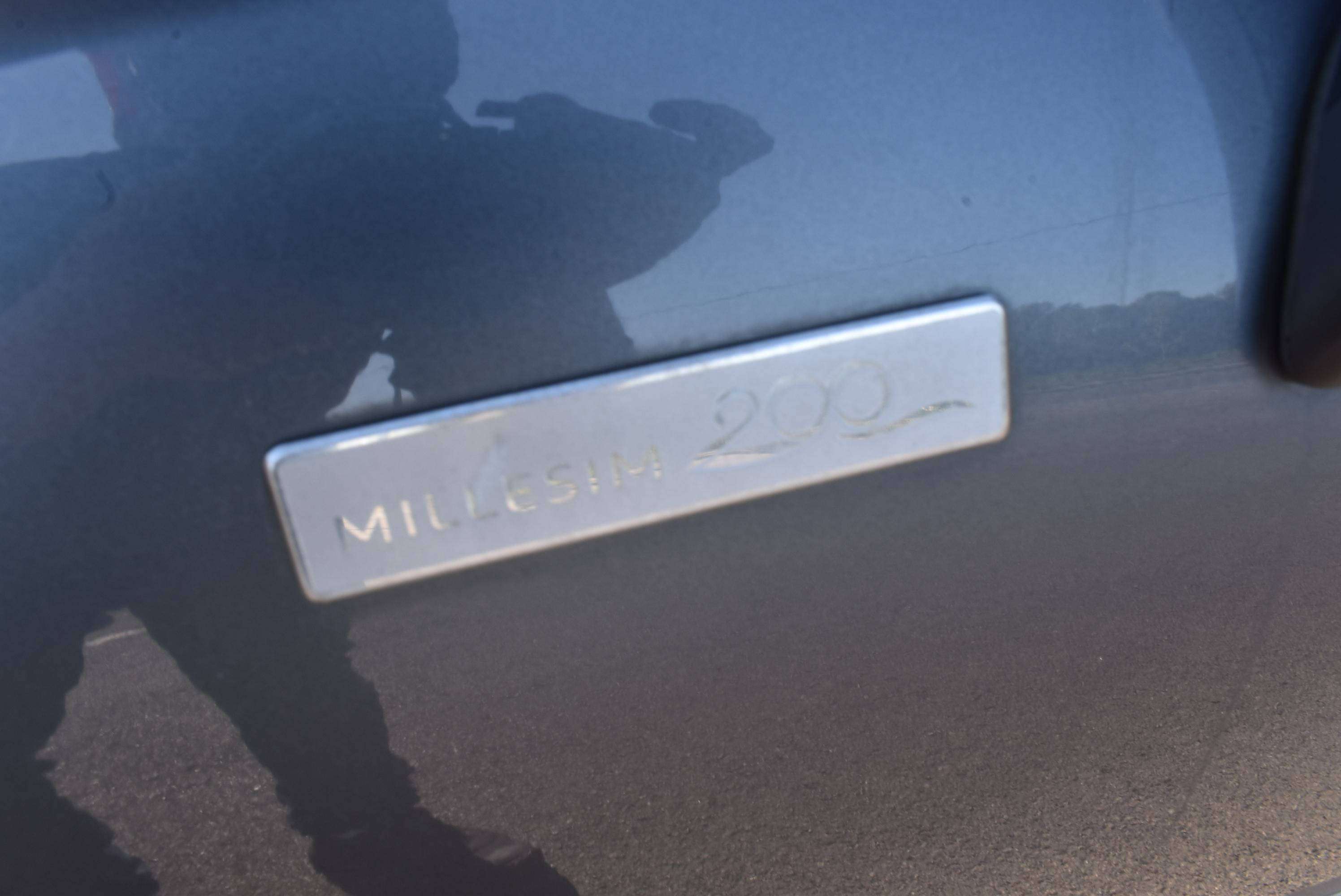 Peugeot 207 SW 1.4i Millesim 200 Airco/Pano ***12M GARANTIE***