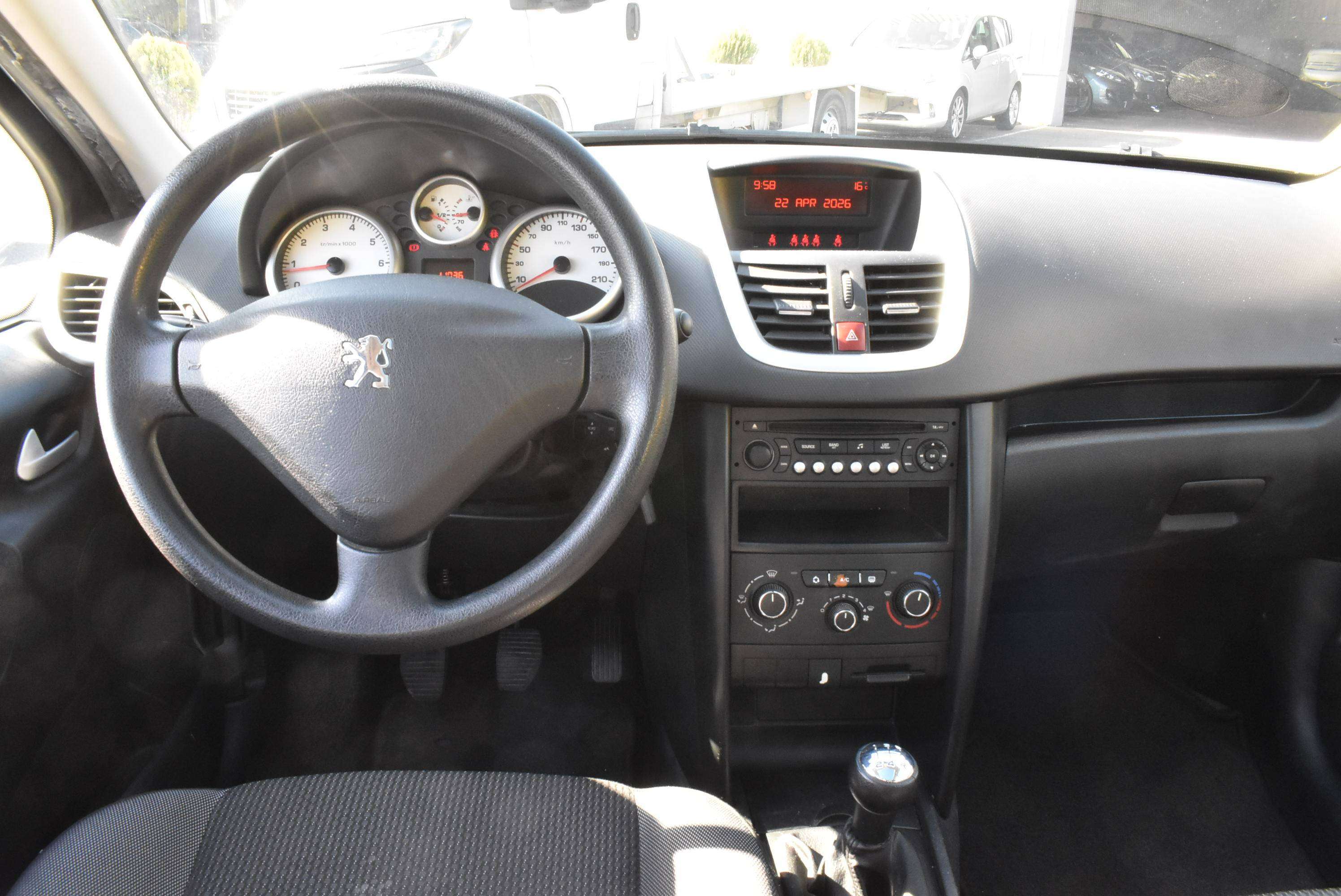 Peugeot 207 SW 1.4i Millesim 200 Airco/Pano ***12M GARANTIE***