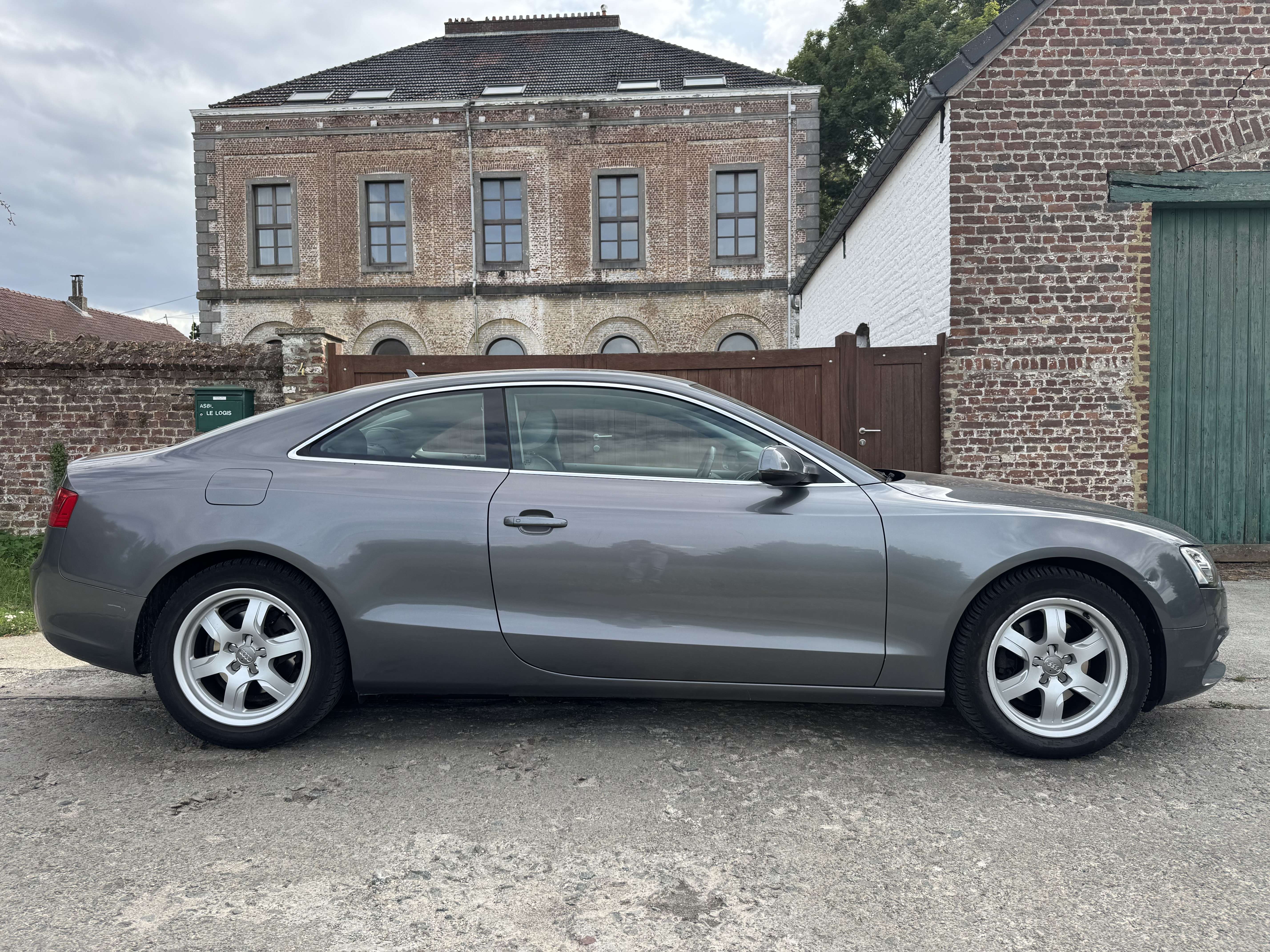Audi A5 Coupé 2.0 TDi DPF Multitronic