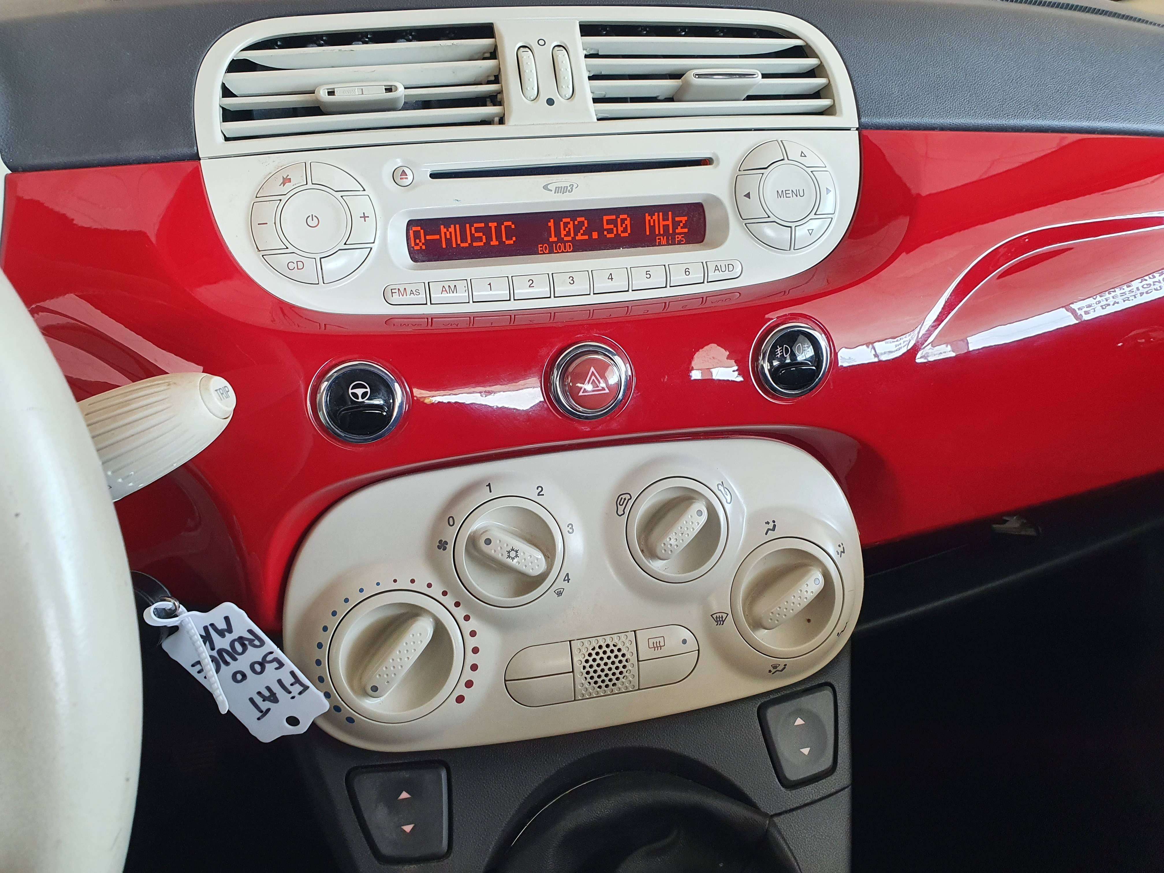 Fiat 500 🟢1.2 ESSENCE 69CV