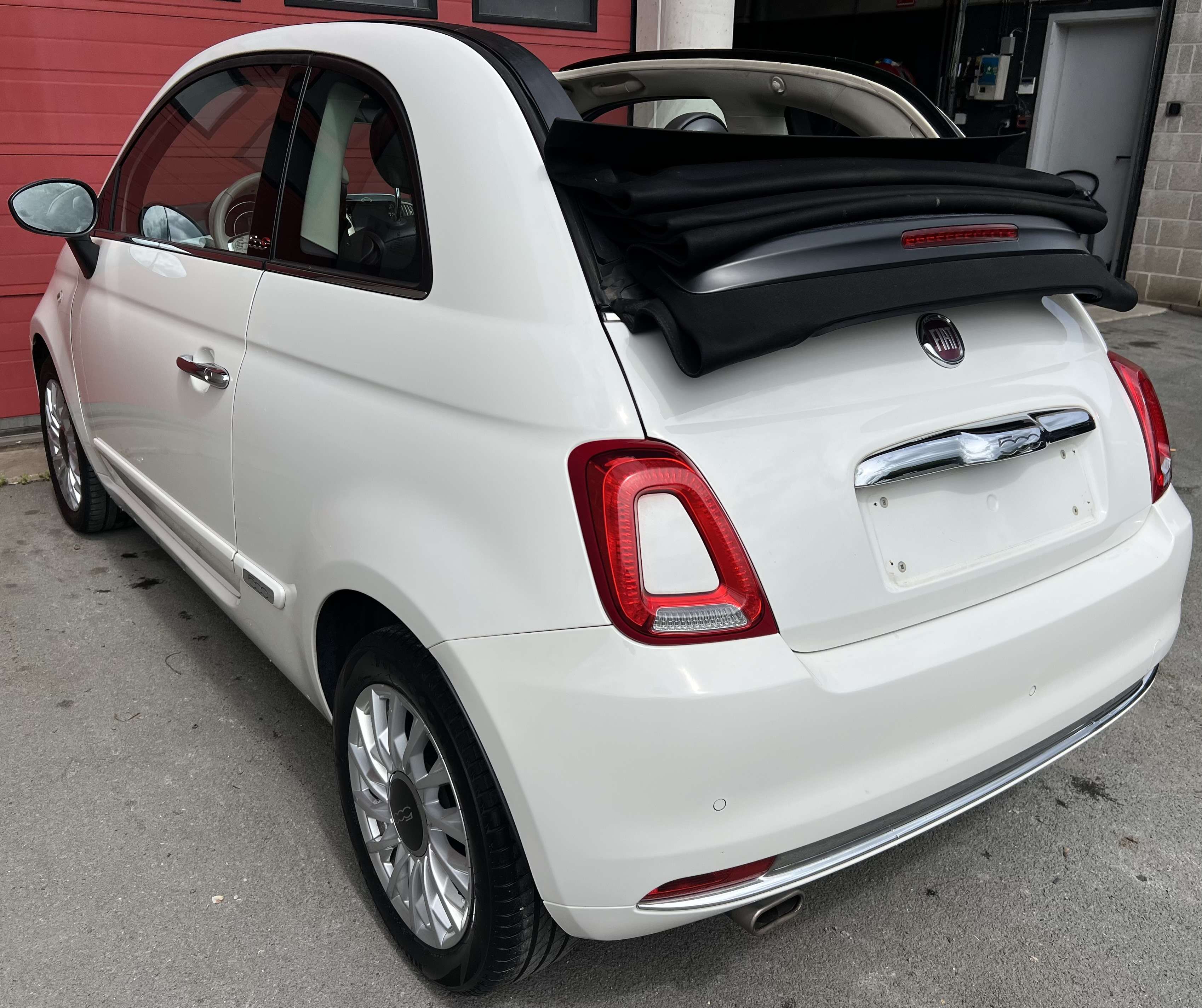 Fiat 500C 1.3 Mjet Lounge + CLIM + NAVI + CUIR