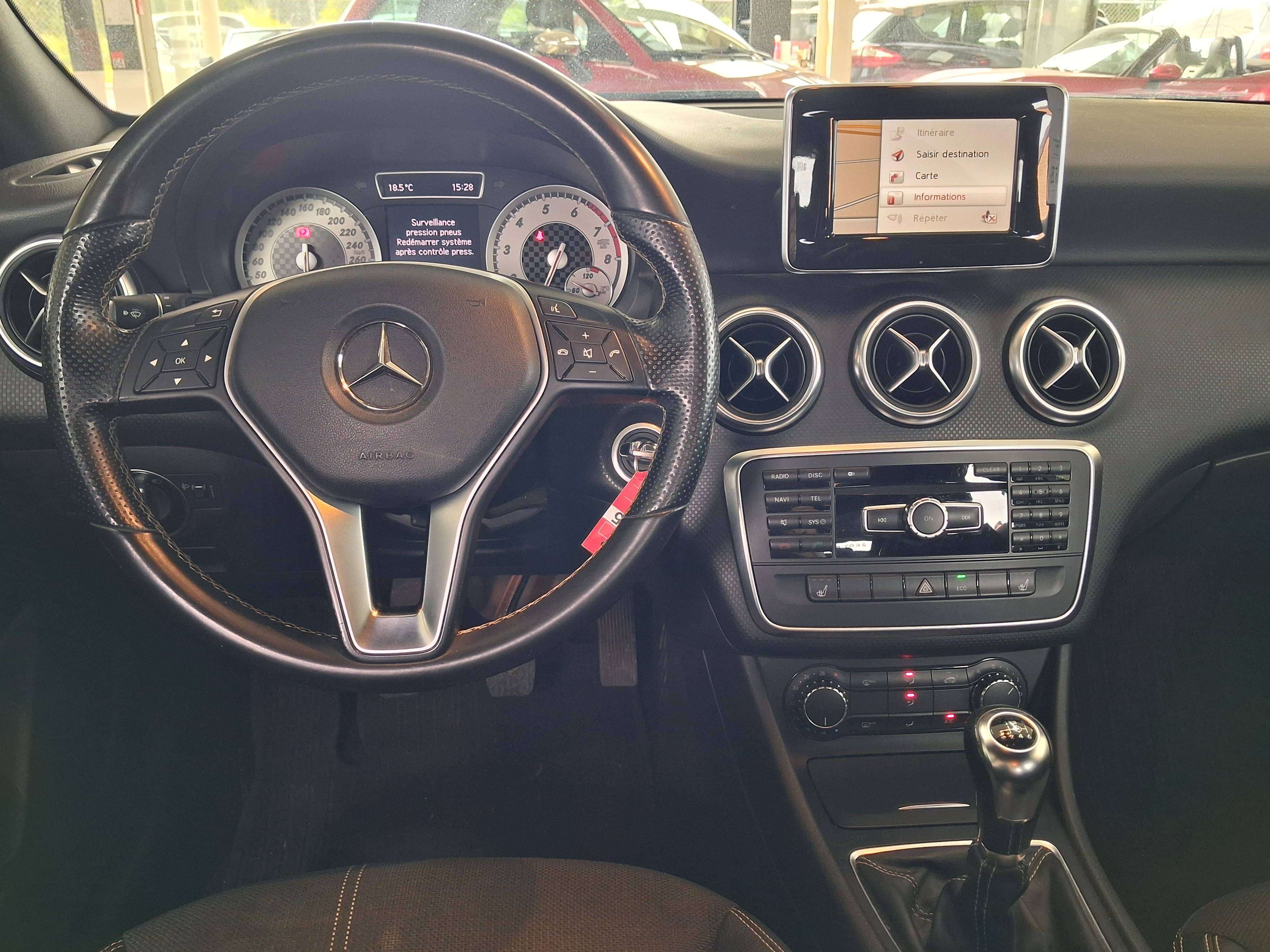 Mercedes-Benz A 180 A 180 / MARCHAND / EXPORT / NO COTROL / NO GARANTIE