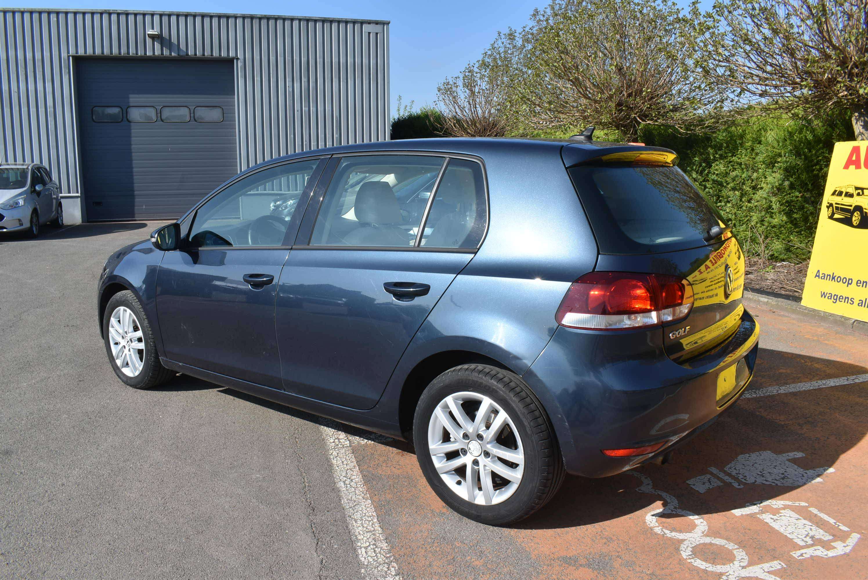 Volkswagen Golf 1.6 TDi Highline GPS ***12M GARANTIE*** 93.000KM!