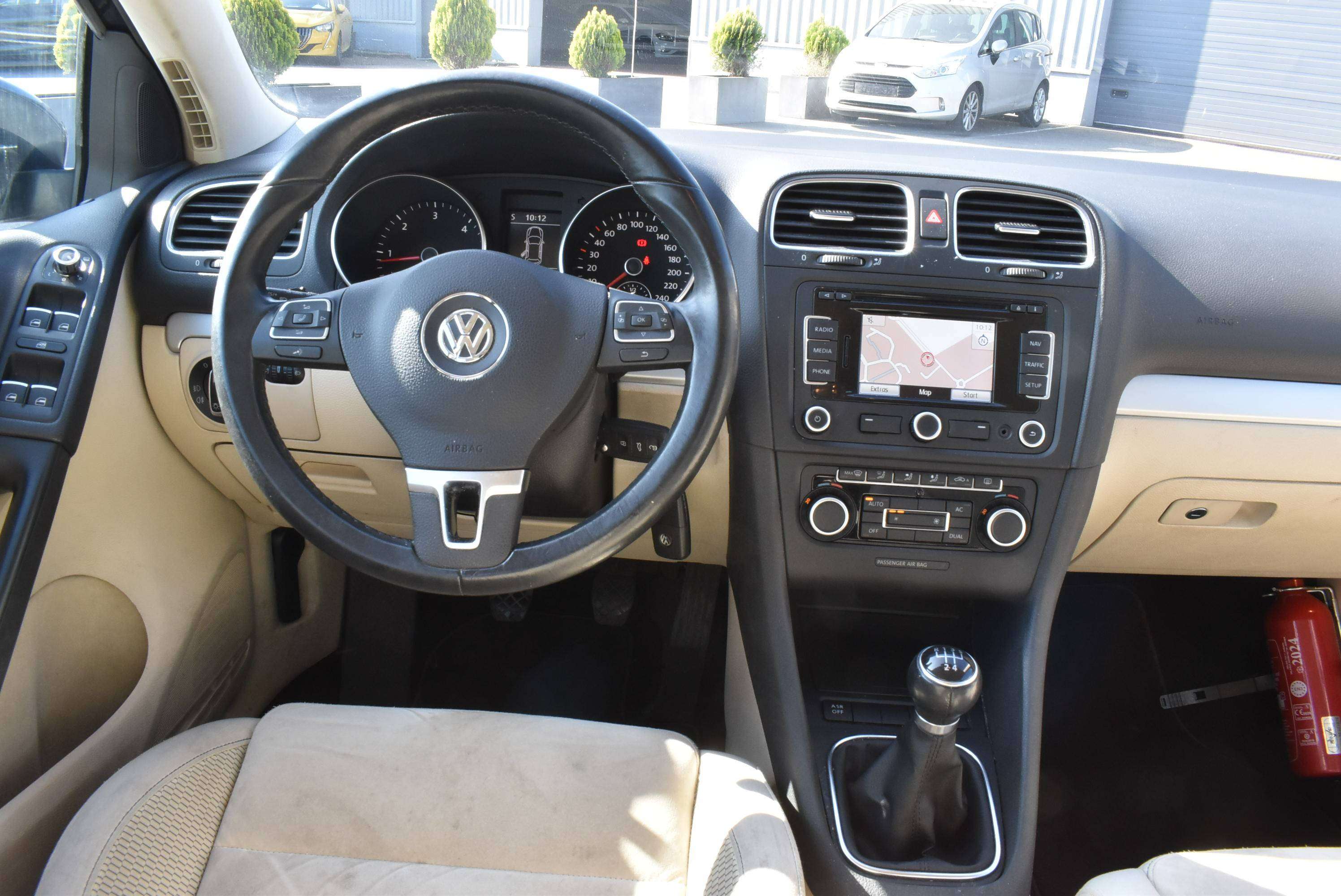 Volkswagen Golf 1.6 TDi Highline GPS ***12M GARANTIE*** 93.000KM!