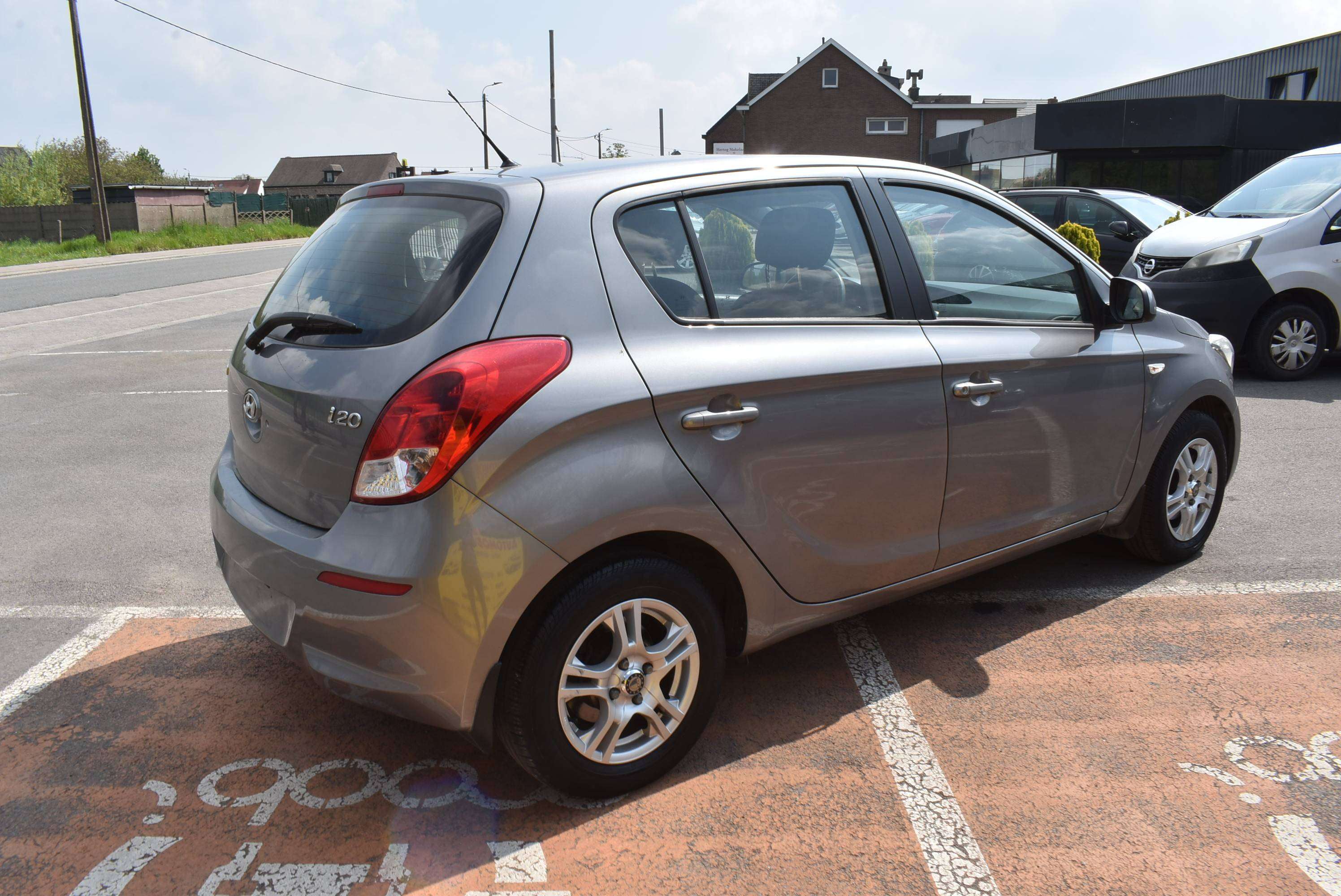 Hyundai i20 1.4i Automatique Airco **12M GARANTIE** 90.000KM!!