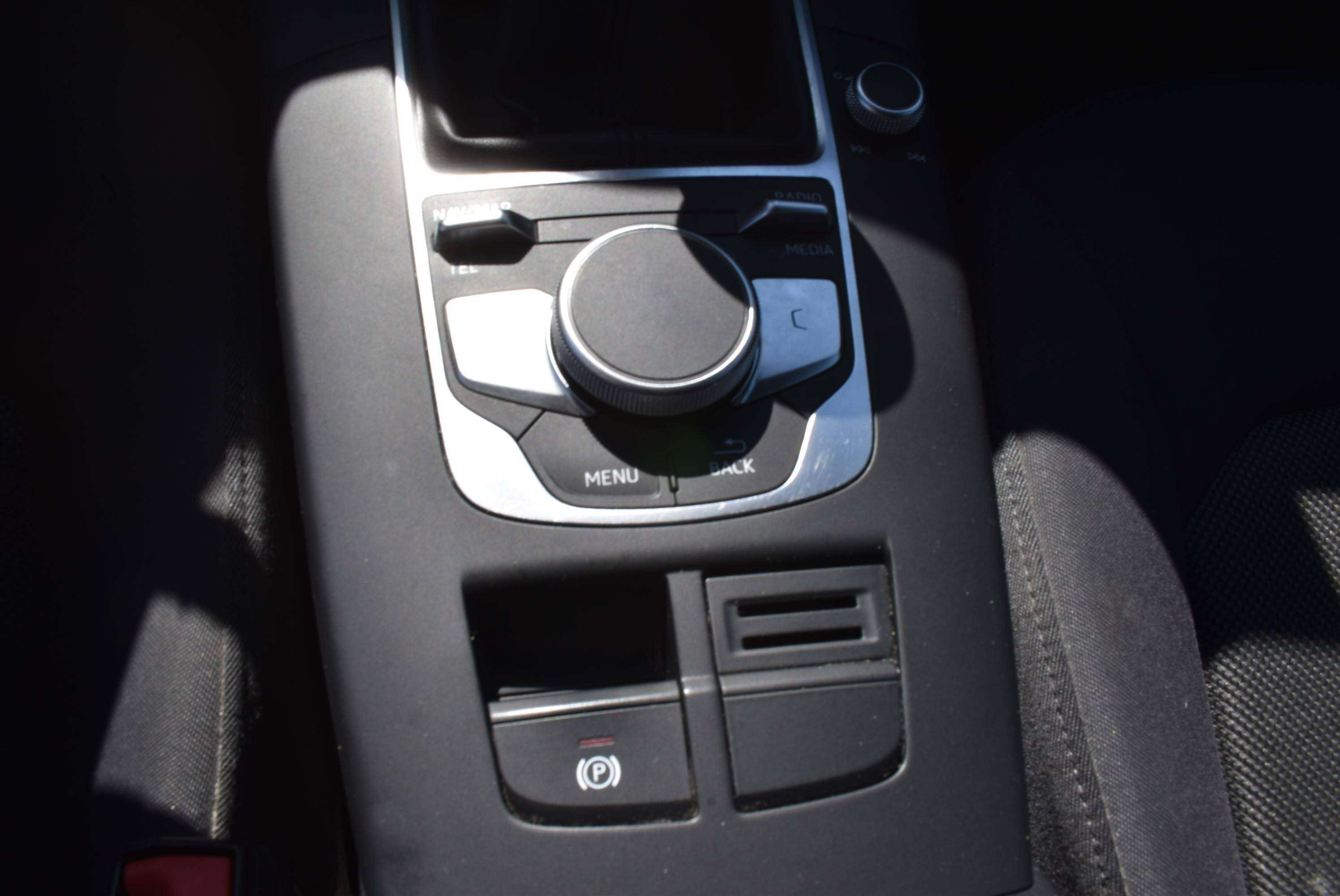 Audi A3 Sportback 1.6 TDi Design Airco/GPS/Xenon