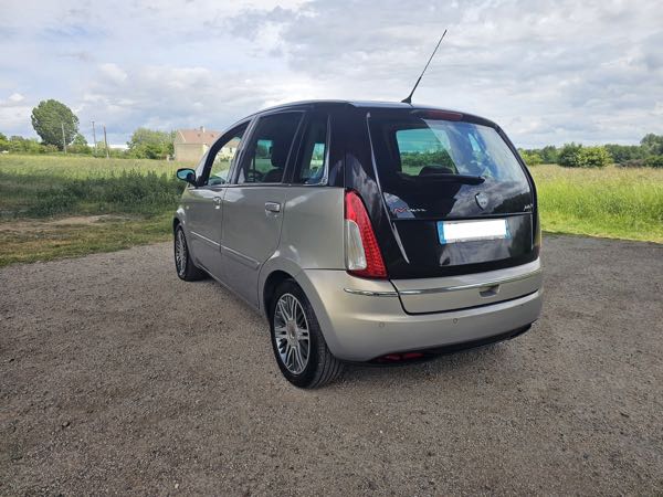 Lancia Musa 1.6d multijet 120ch