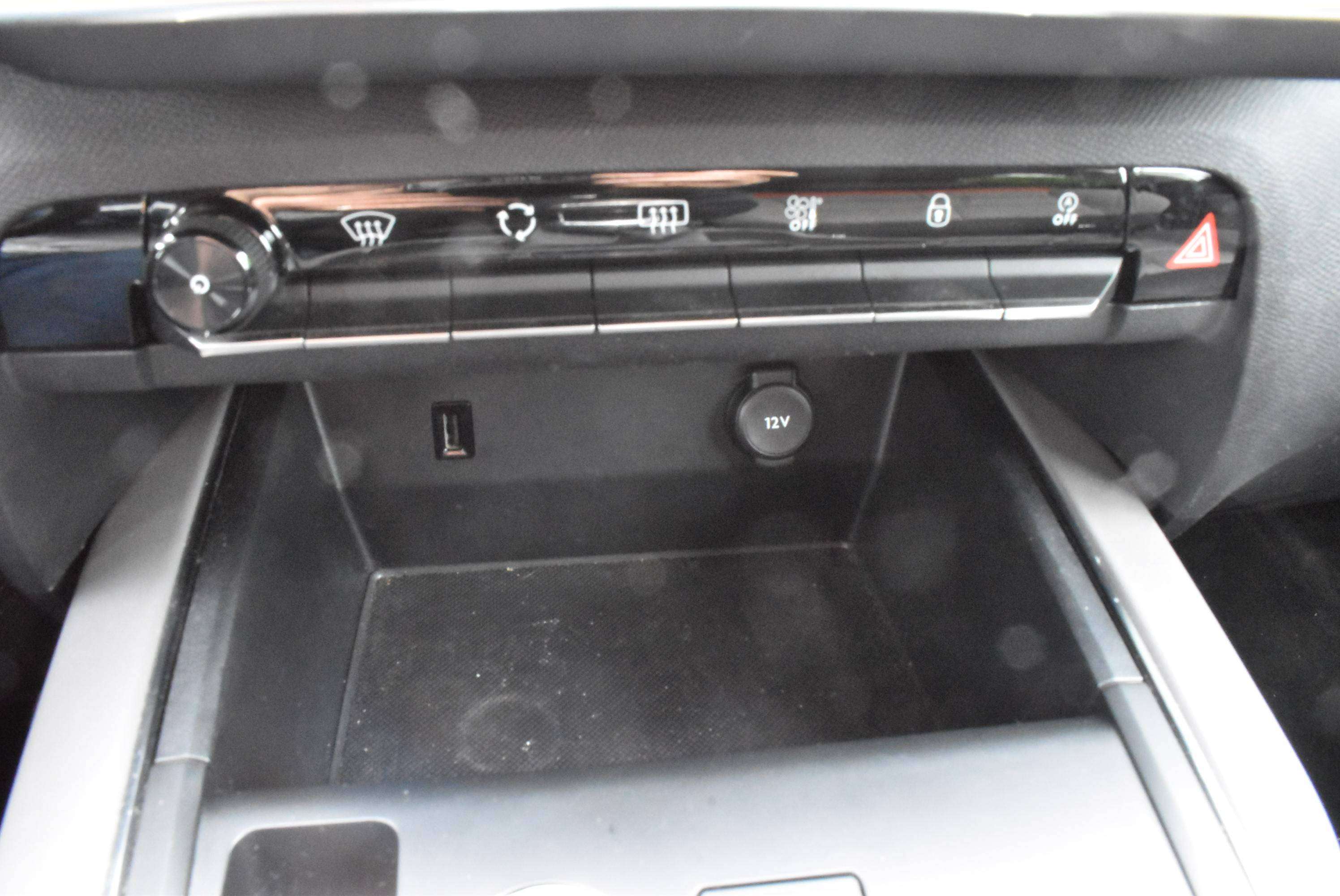 Citroen C5 Aircross 1.2i Business GPS/Airco ***12M GARANTIE***
