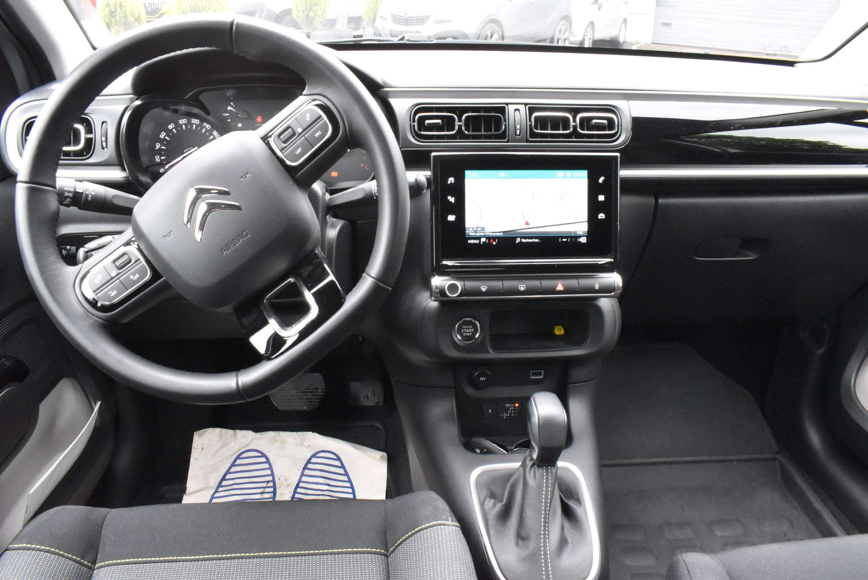 Citroen C3 1.2i Shine EAT6 ***12M GARANTIE*** 7.000KM!!!