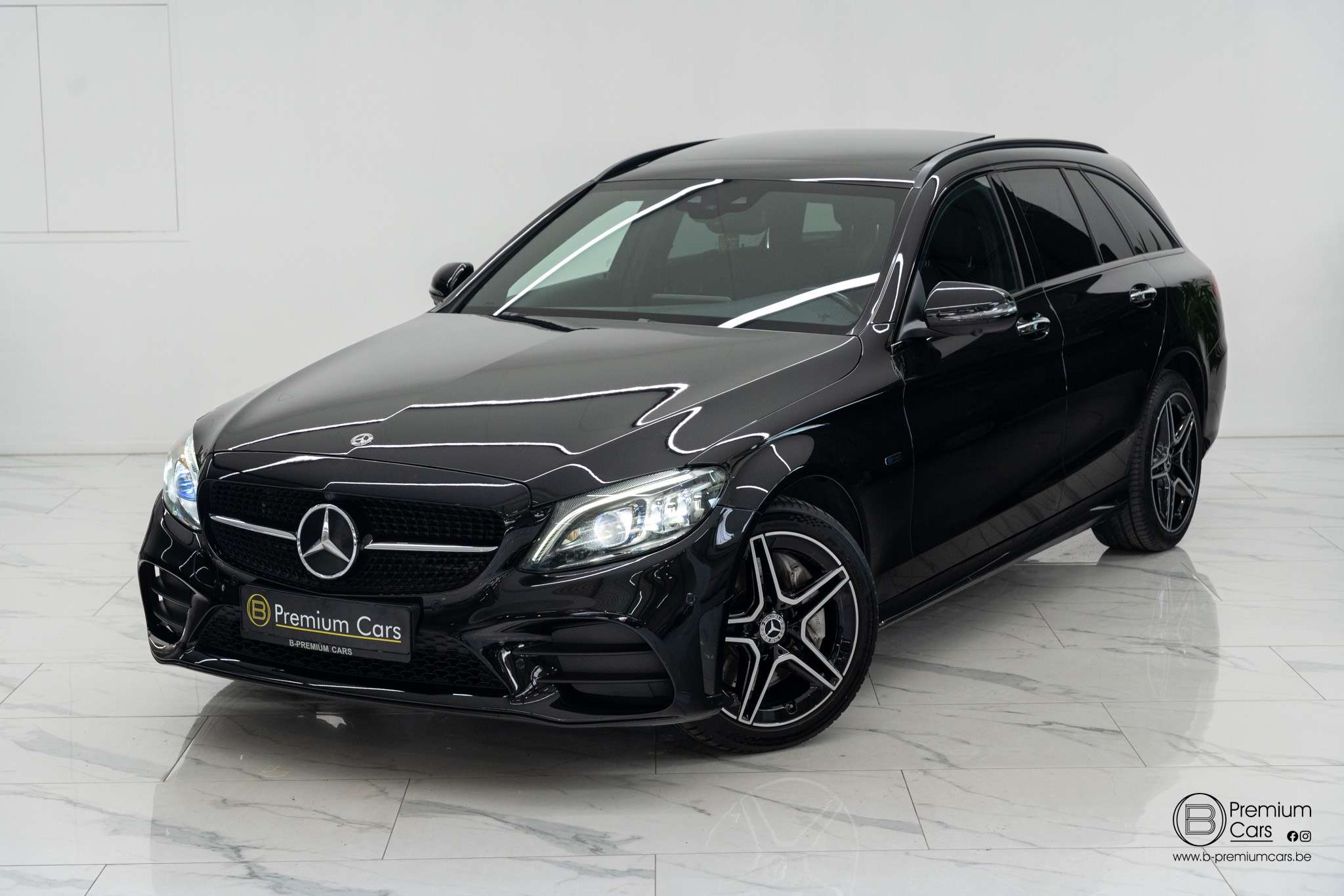 Mercedes-Benz C 300 de break AMG line! Night, Burmester, Sfeer, 360°!