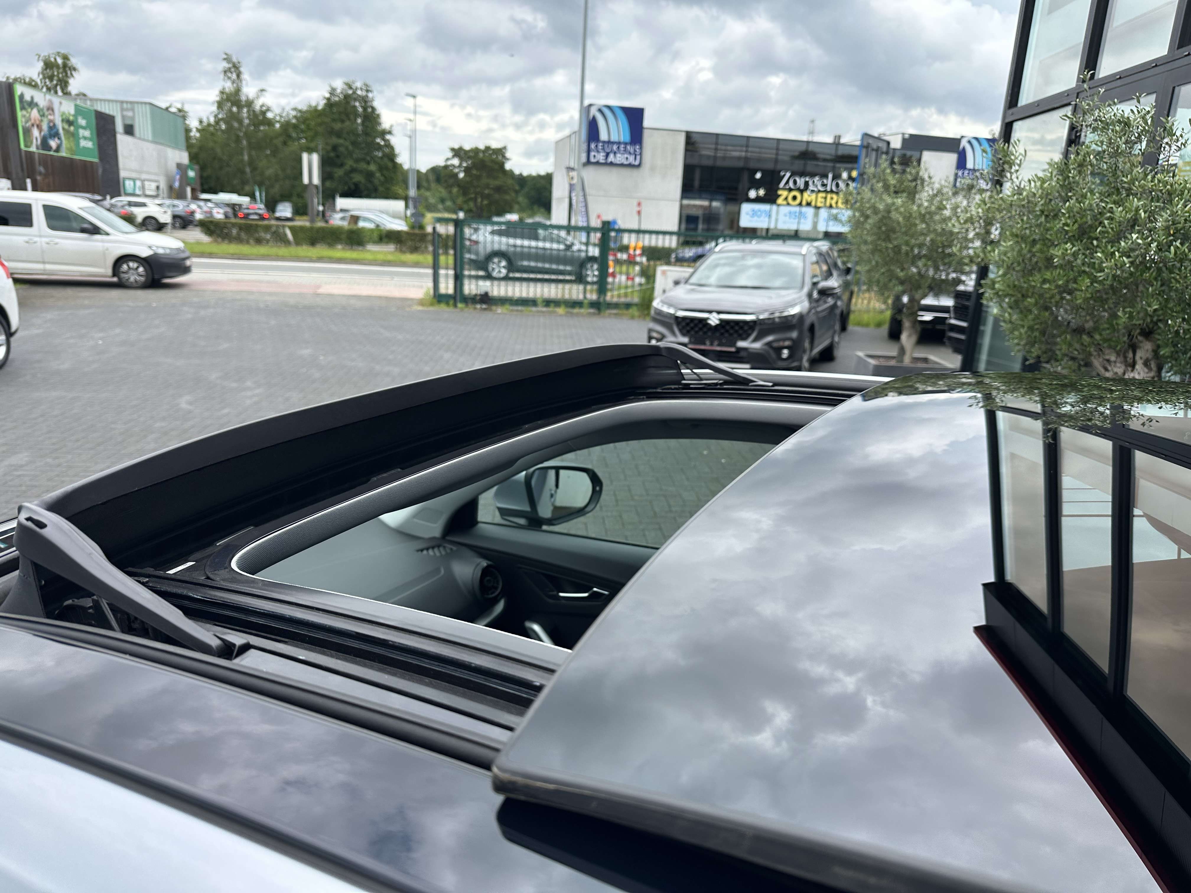 Audi Q2 1.0 TFSI Sport S tronic. Opendak Leder 45000km