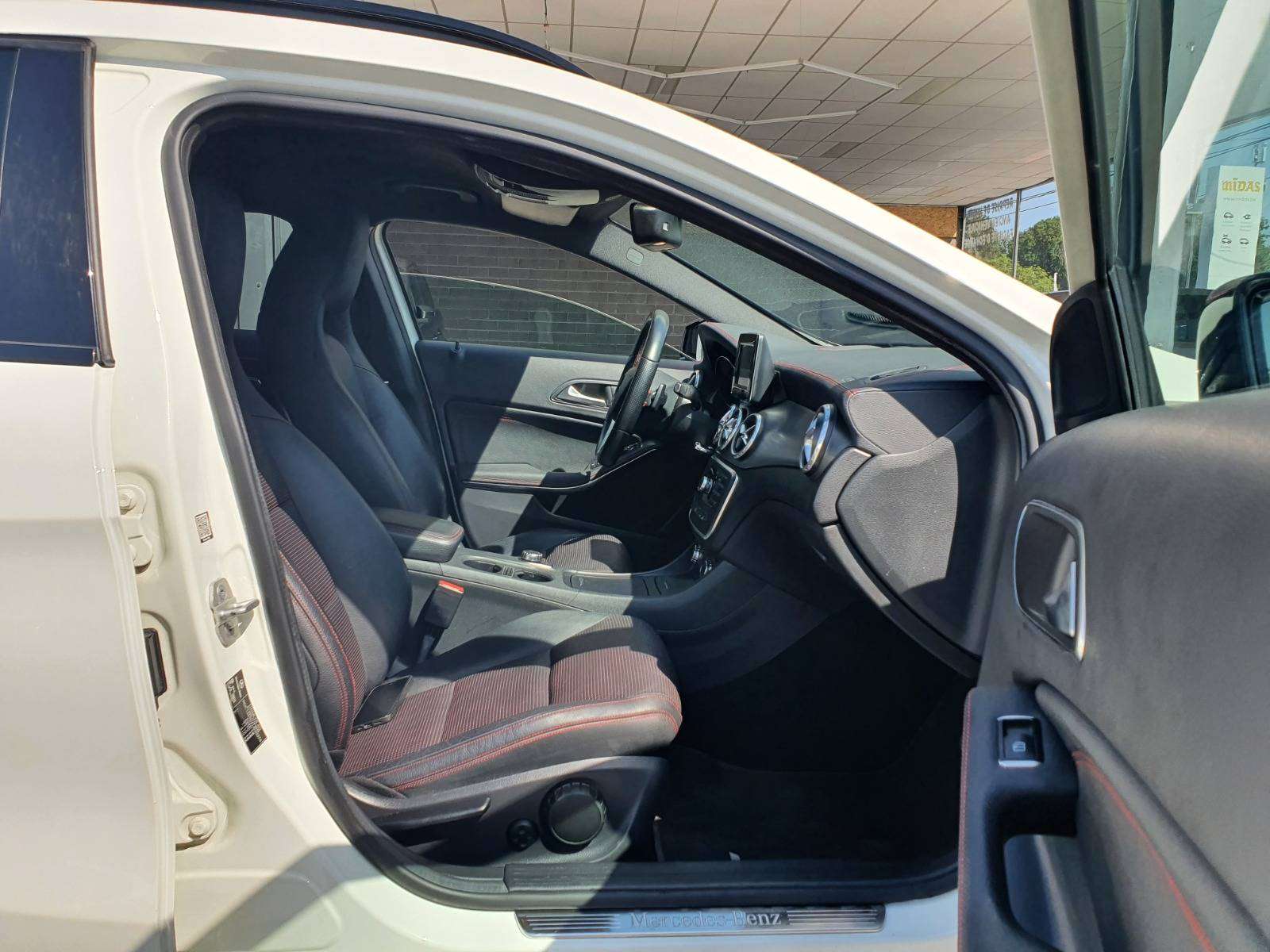 Mercedes-Benz GLA 220 PACK AMG🟢GLA 220 DIESEL 163CV