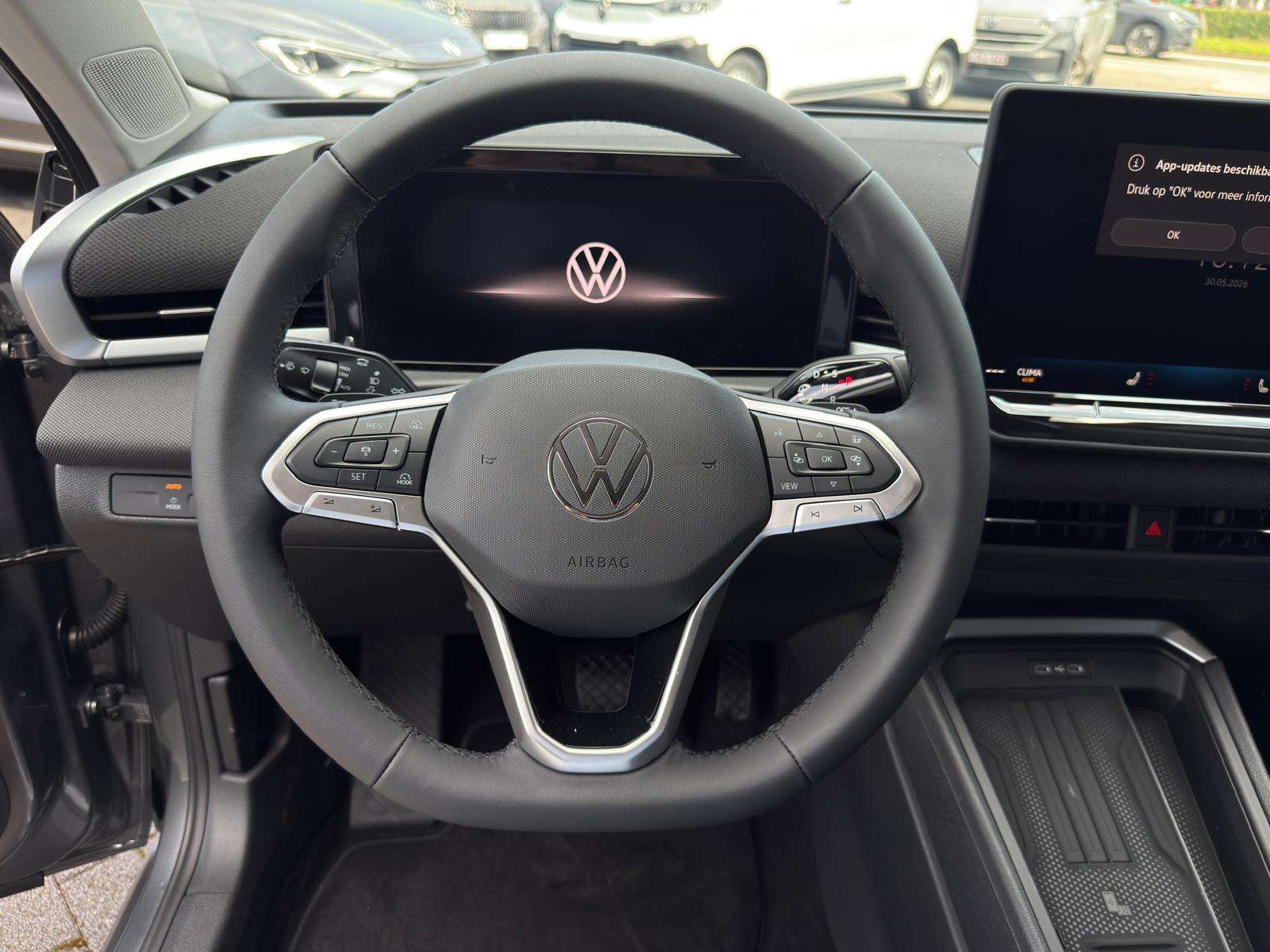 Volkswagen T-Roc 1.5 eTSI mHEV  Edition DSG Nieuw !!