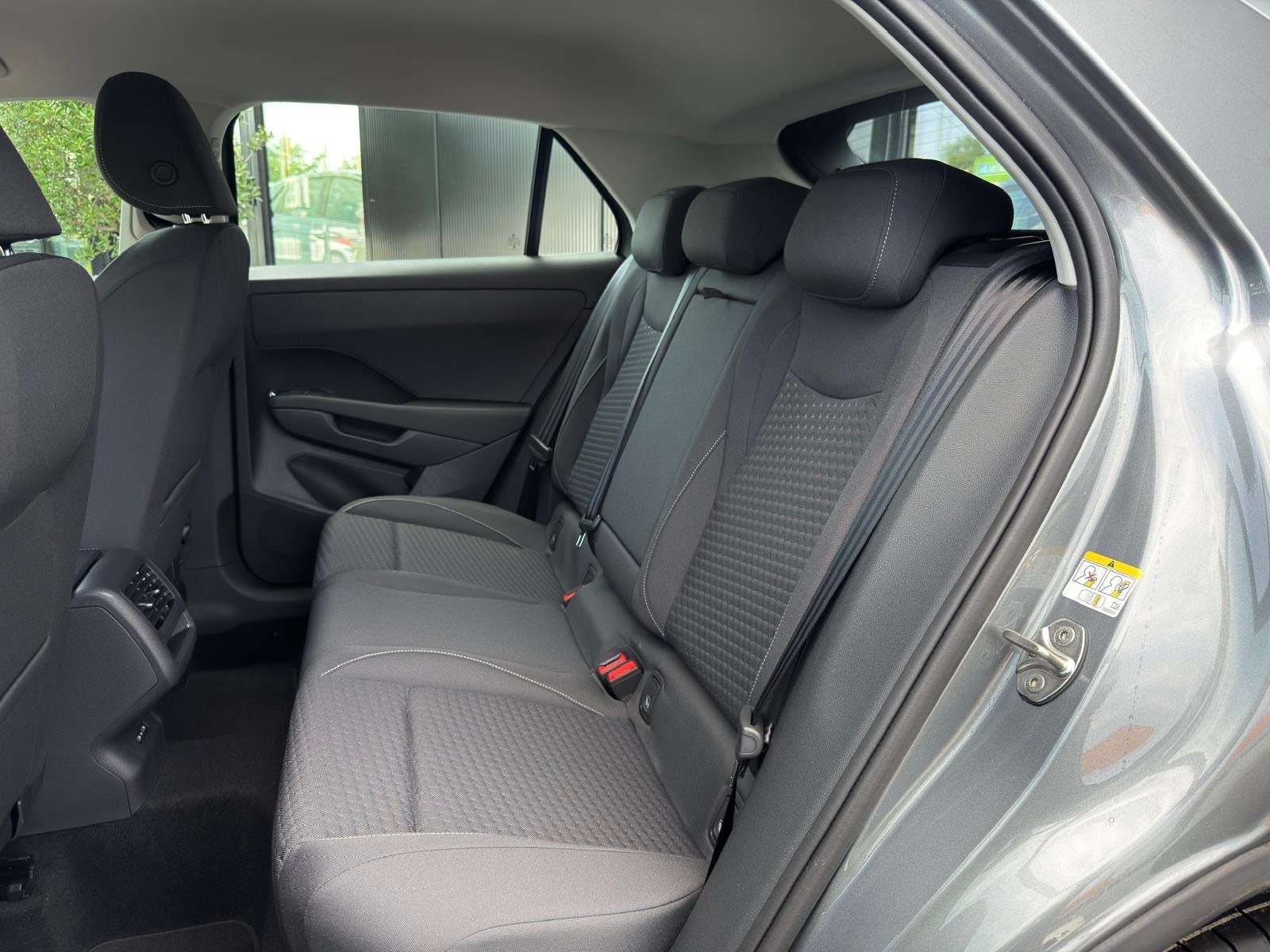 Volkswagen T-Roc 1.5 eTSI mHEV  Edition DSG Nieuw !!