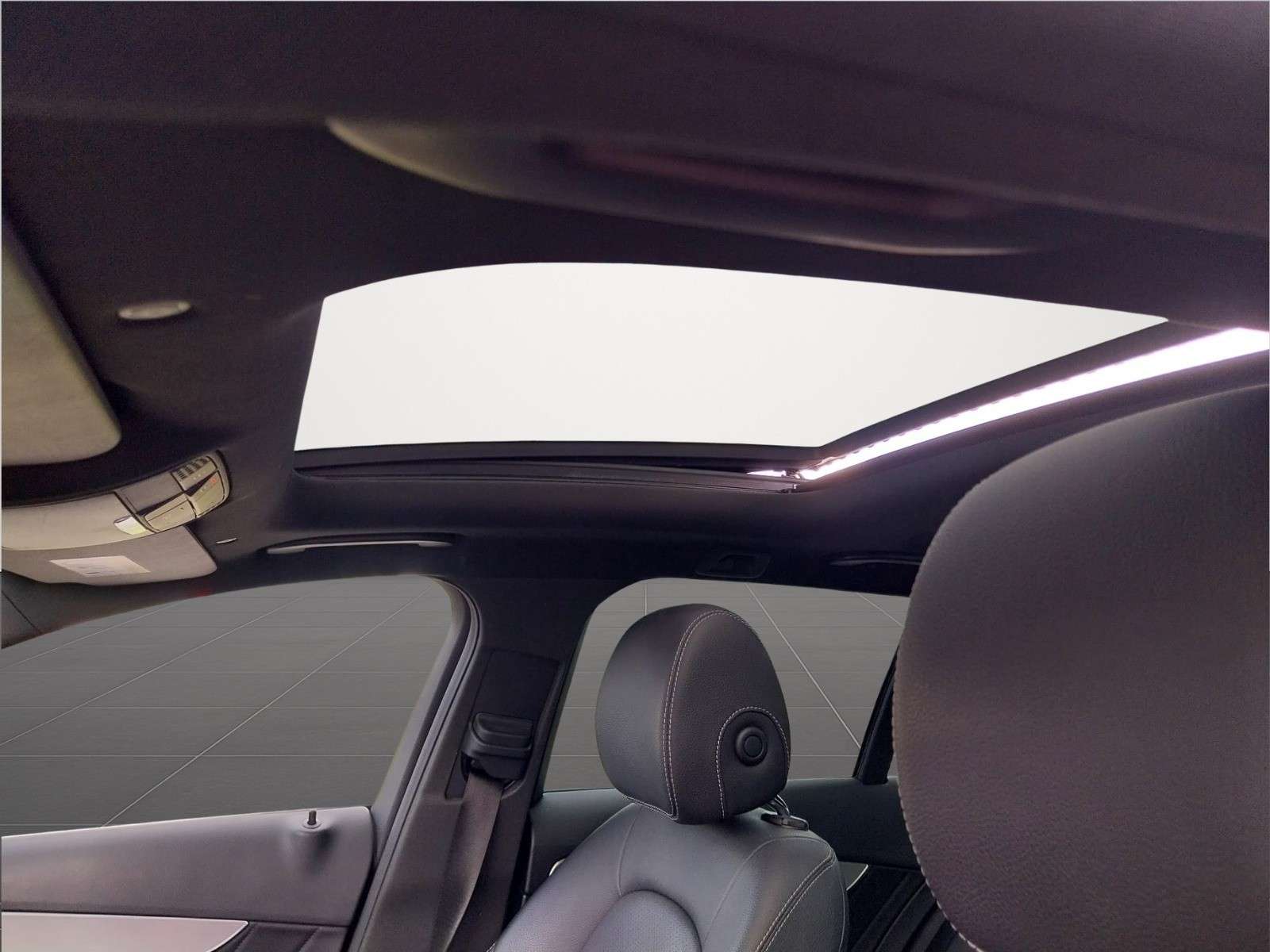 Mercedes-Benz C 200 CUIR/GPS/CAMERA/CARPLAY/GARANTIE/