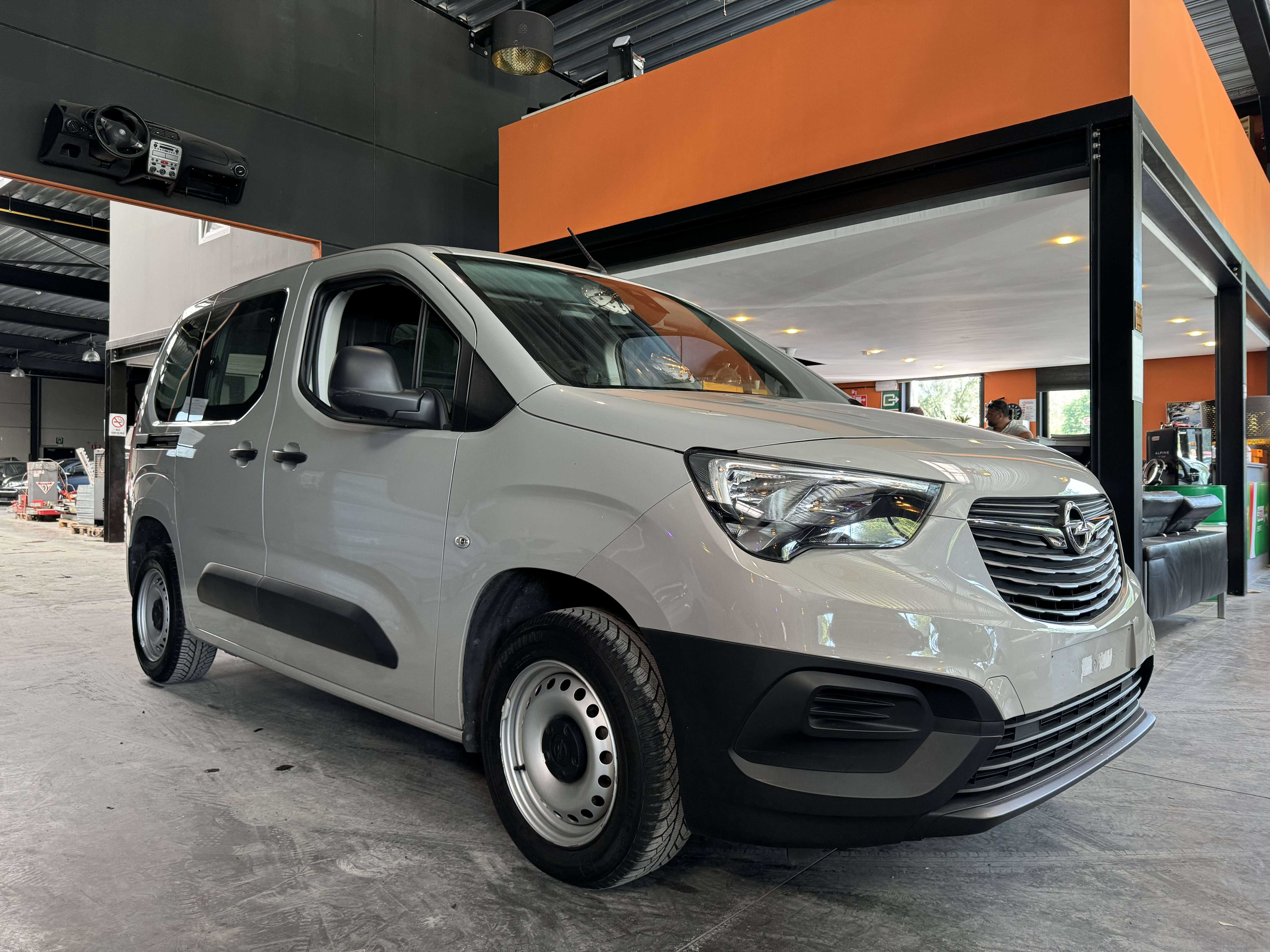 Opel Combo 1.6 - UTILITAIRE - 37.027 KM -  RADIO - USB