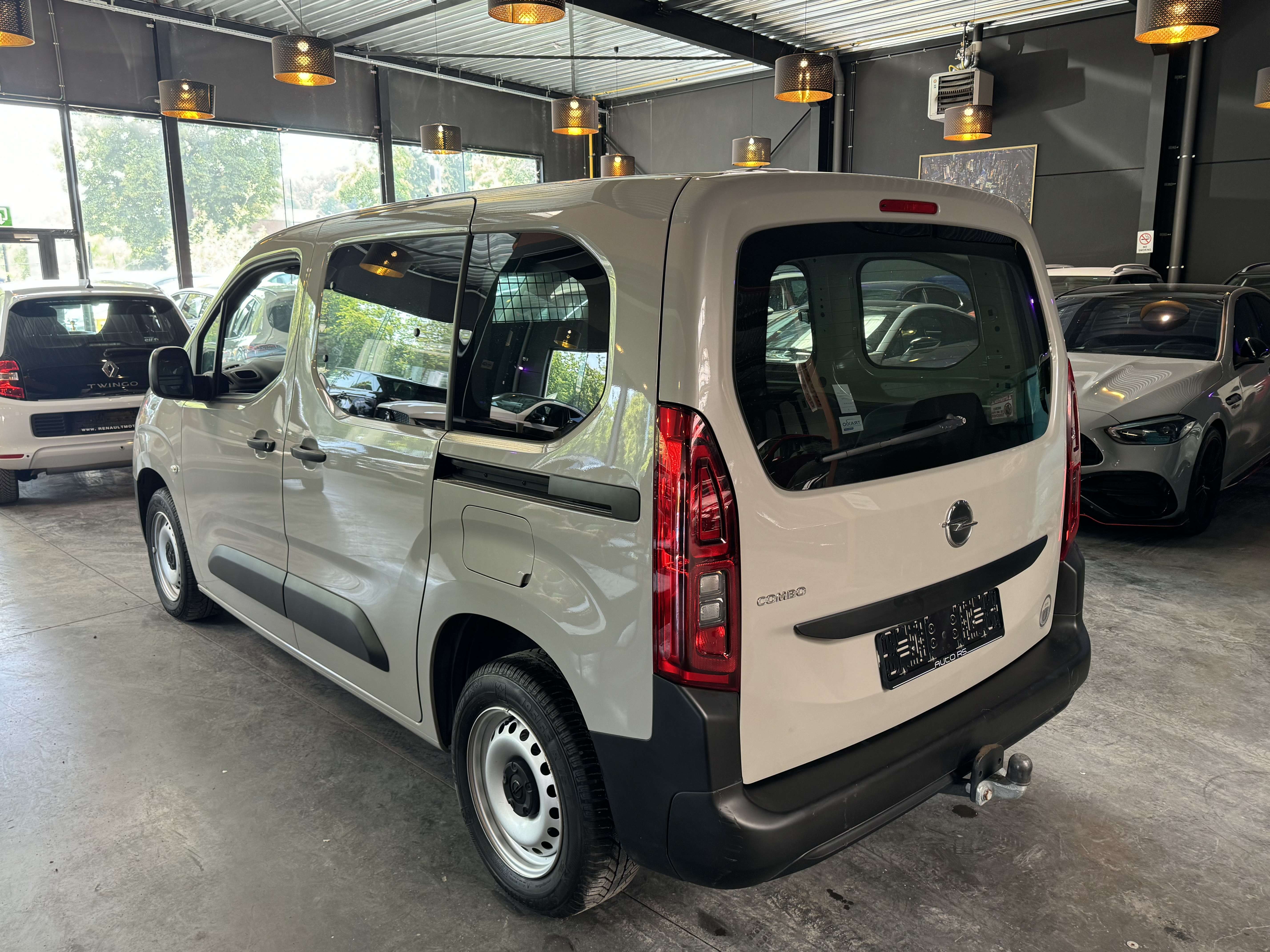 Opel Combo 1.6 - UTILITAIRE - 37.027 KM -  RADIO - USB