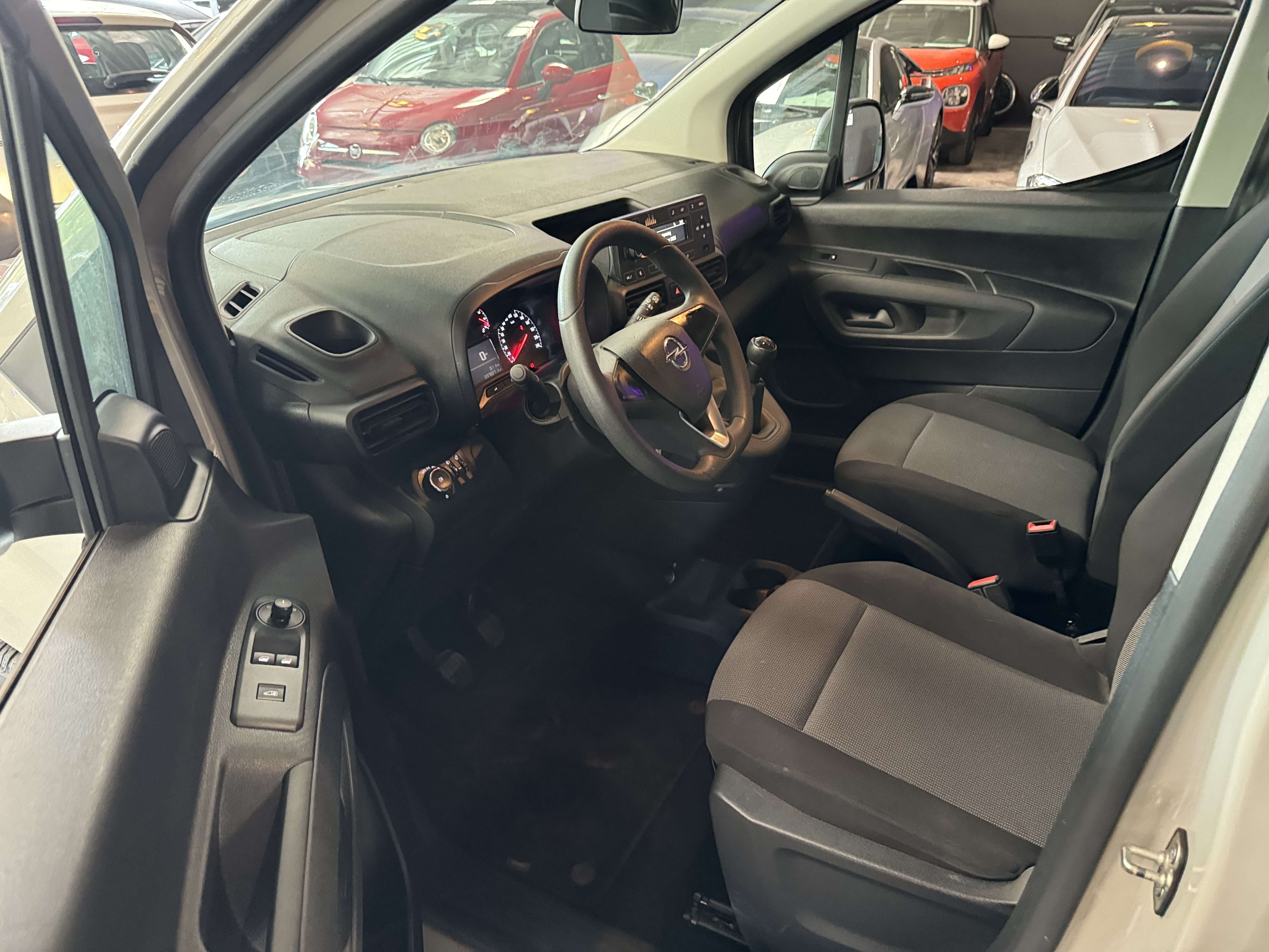 Opel Combo 1.6 - UTILITAIRE - 37.027 KM -  RADIO - USB