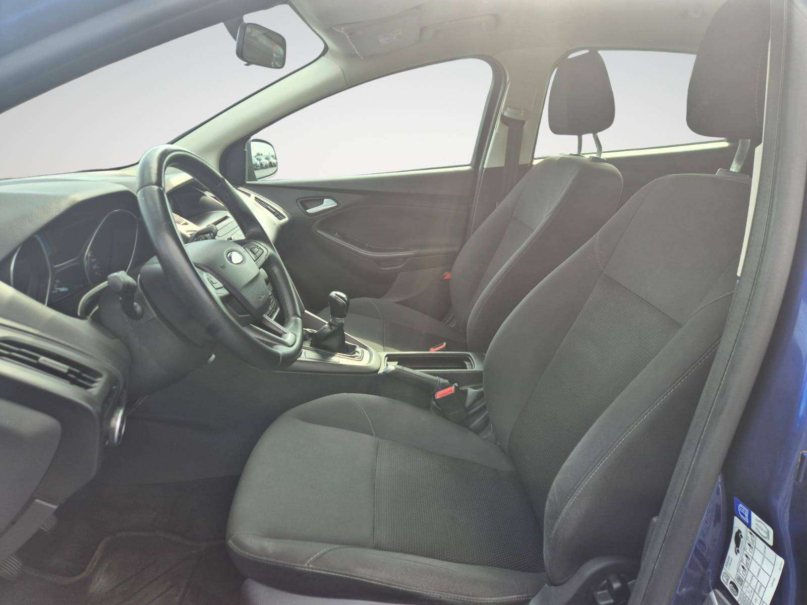 Ford Focus 1.0 EcoBoost Trend / Capteurs Arrière / USB / Garantie 12 mois