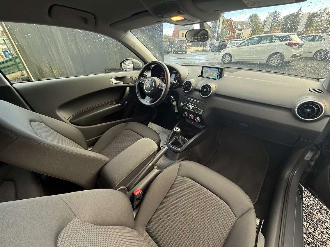 Audi A1 A1 1.0 TFSI ultra, Airco, Navigatie, Pdc, Enorm zuinig + 12m Garantie
