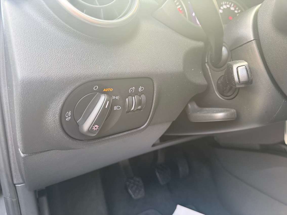 Audi A1 A1 1.0 TFSI ultra, Airco, Navigatie, Pdc, Enorm zuinig + 12m Garantie