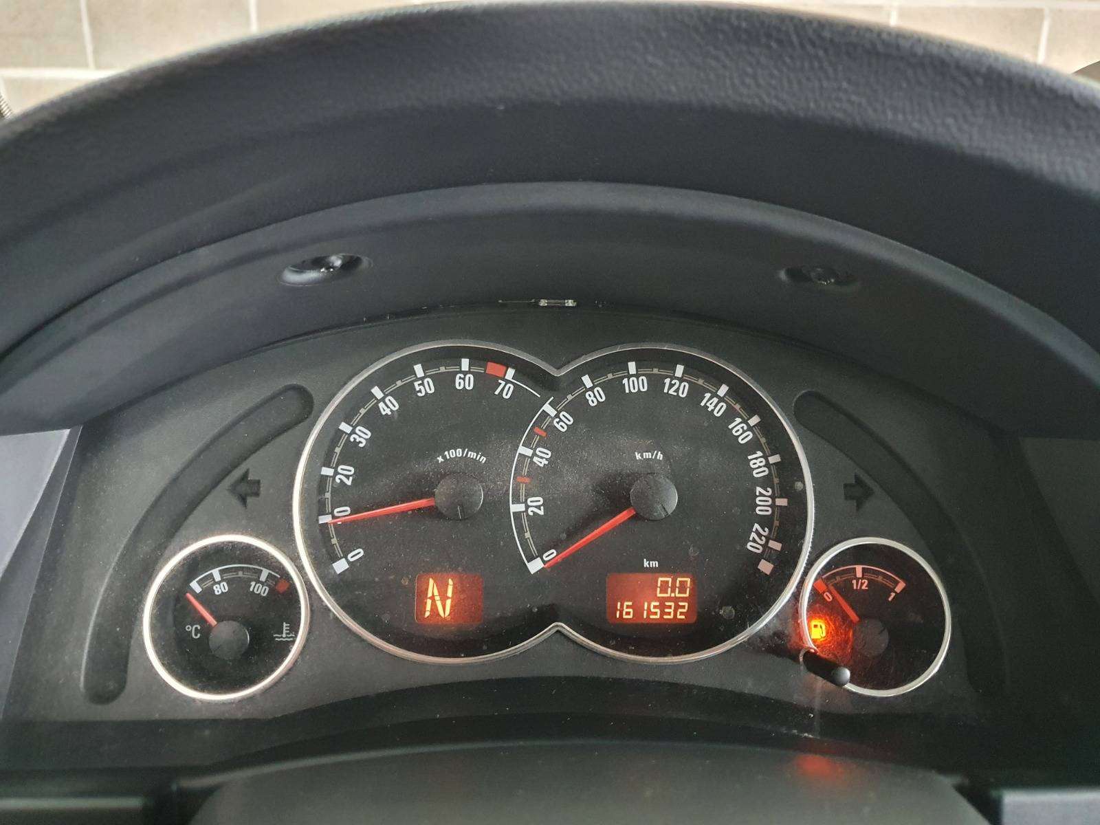 Opel Meriva 🟢1.6 ESSENCE 105CV - BOITE AUTO - CAPTEURS - CLIM