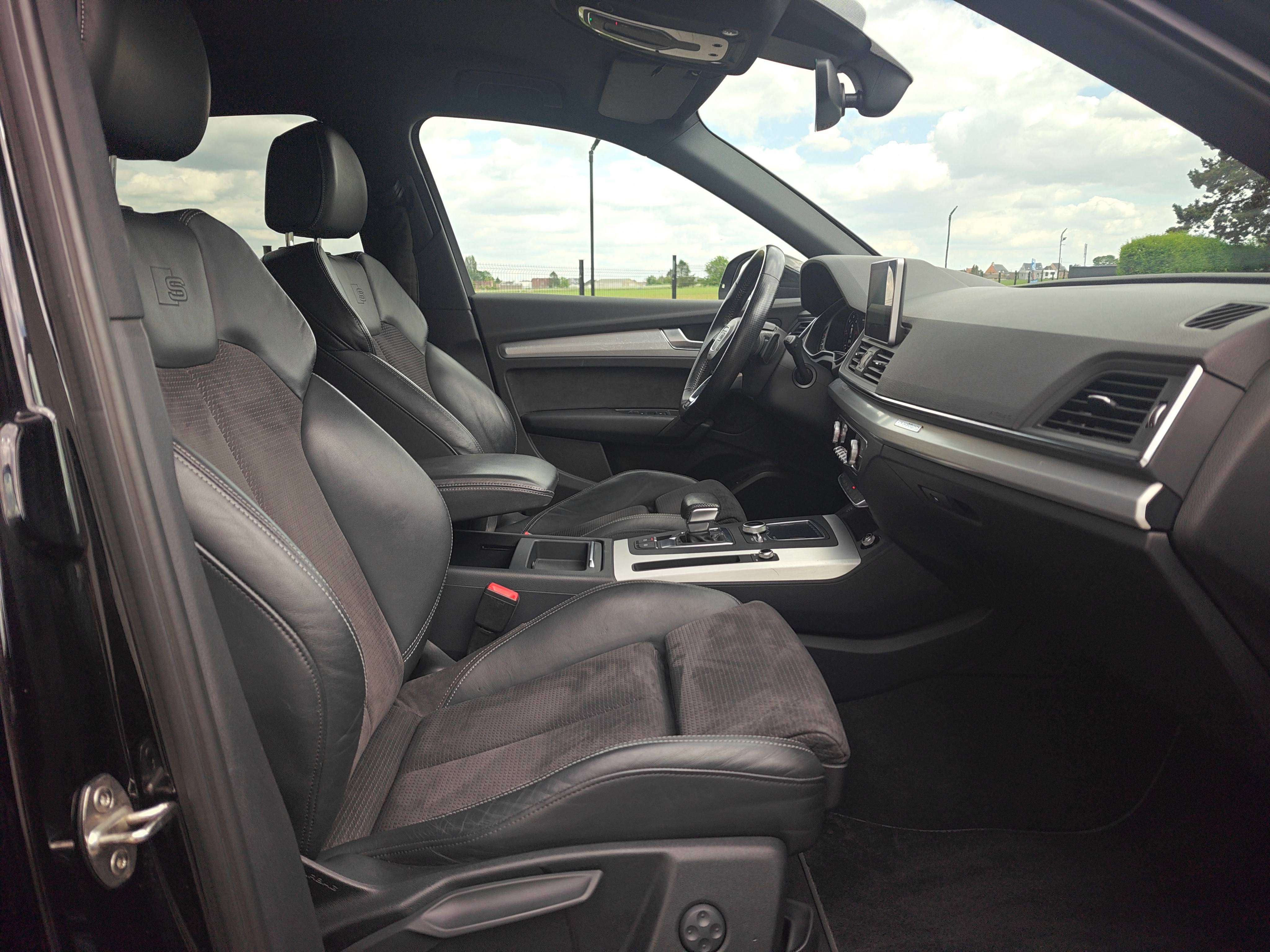 Audi Q5 Q5 2.0 TDi Quattro S LINE - AUTOMAAT - GPS/LEER/XENON