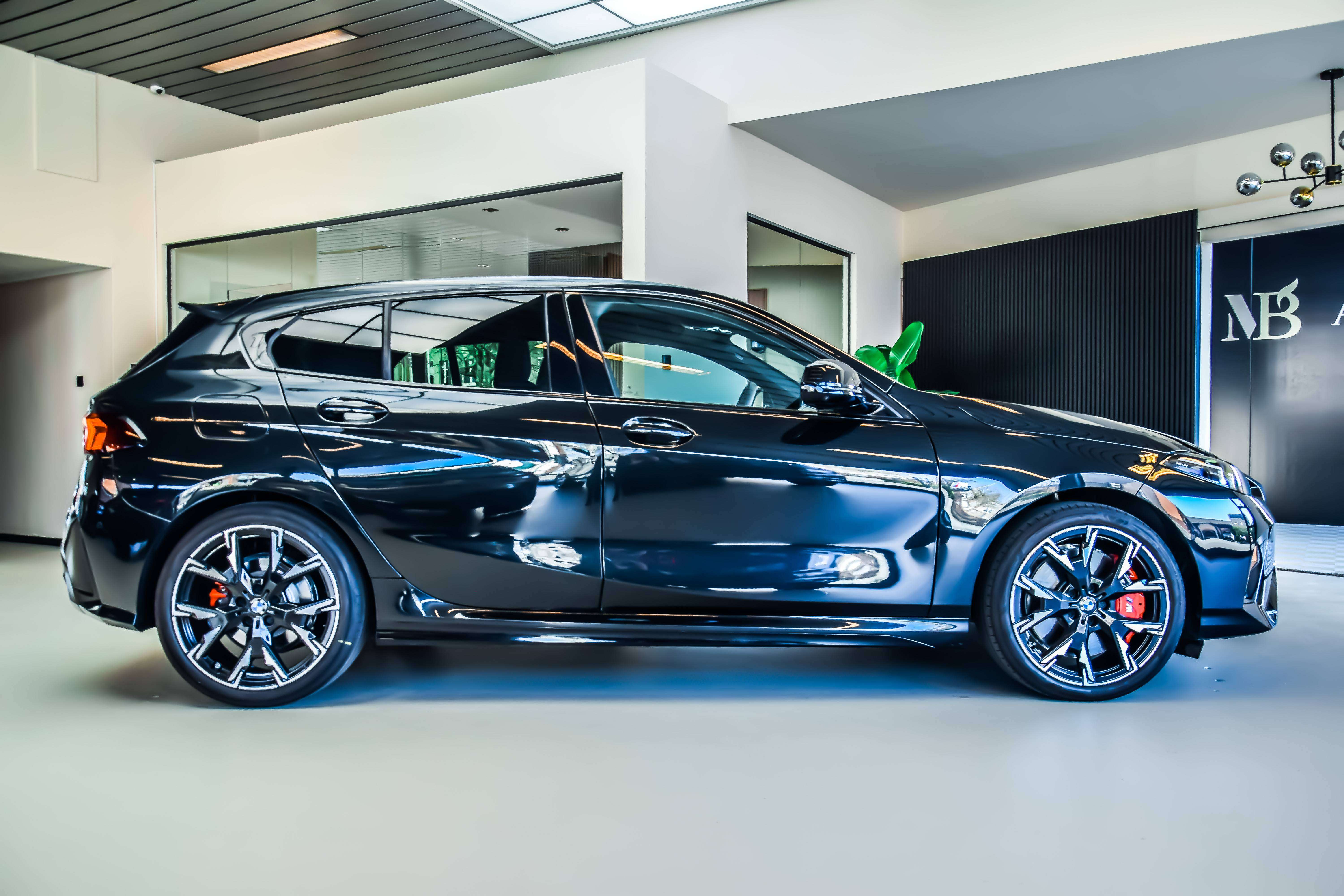 BMW 123 iA xDrive M-Sport Night Edition 06/2025