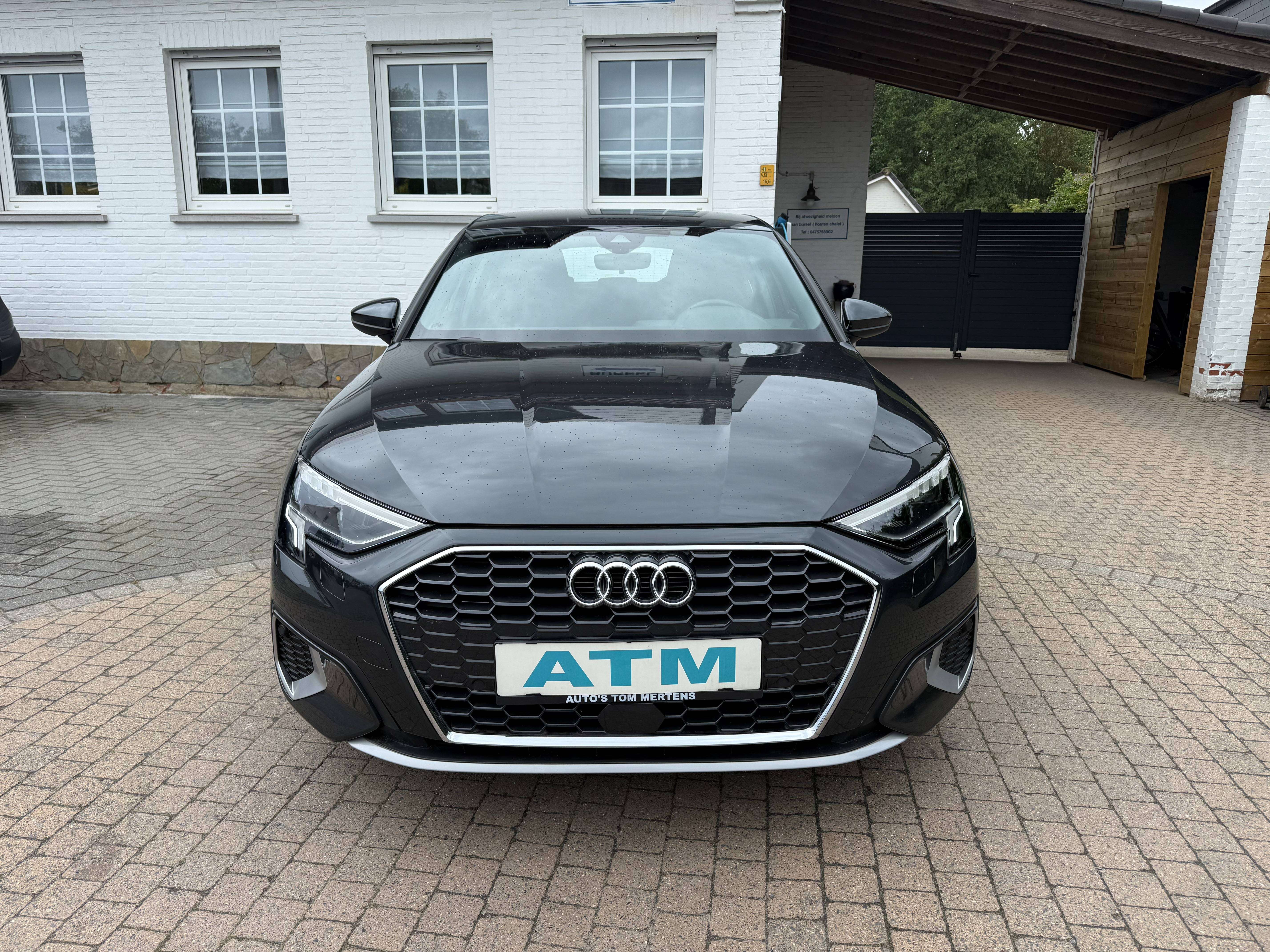 Audi A3 A3 30 TFSI  S line S tronic/Navi/Xenon/ACC/pdc/Sport/Lane-front assist/chrome pack