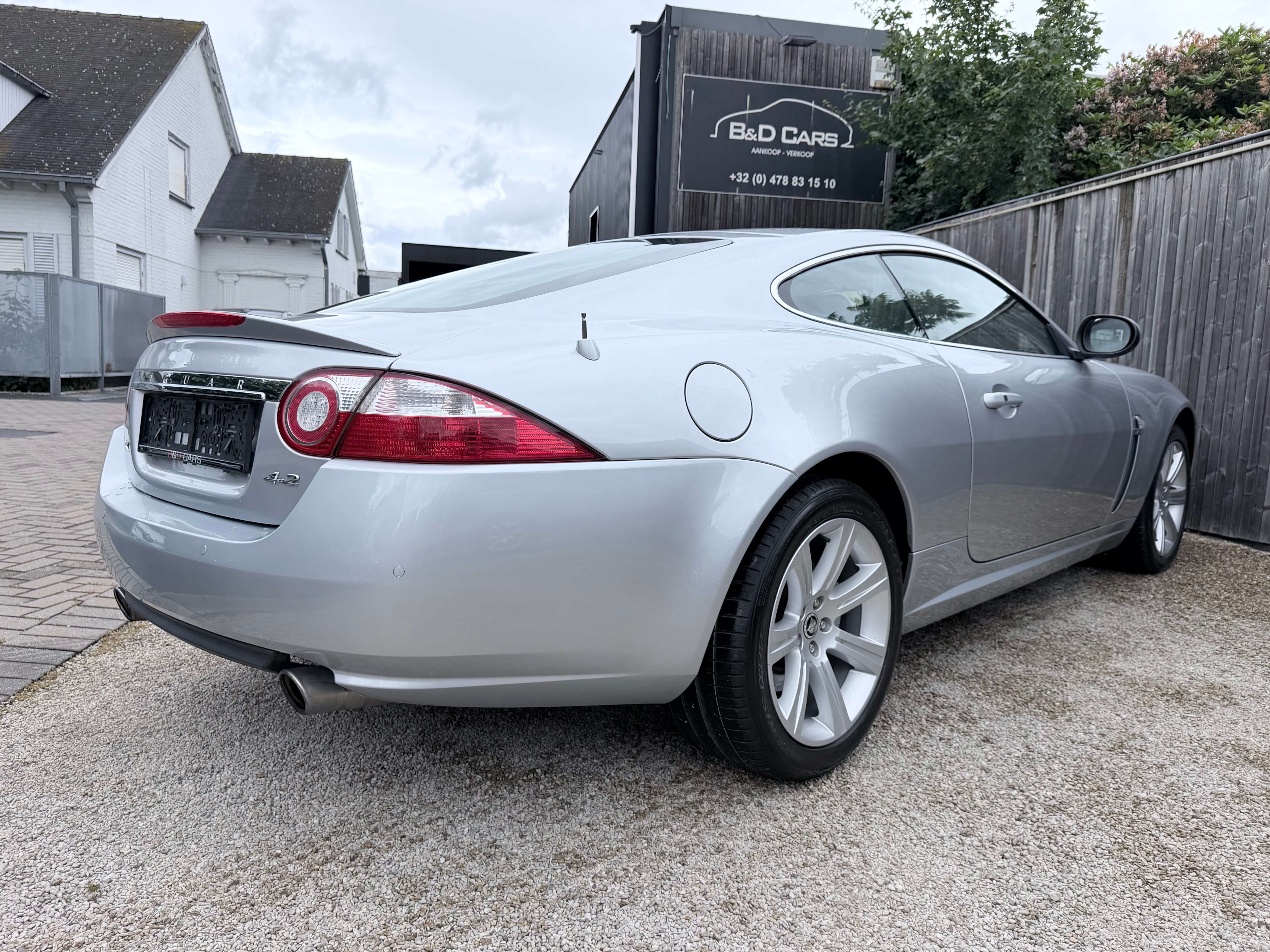 Jaguar XK XK Coupé 4.2i V8