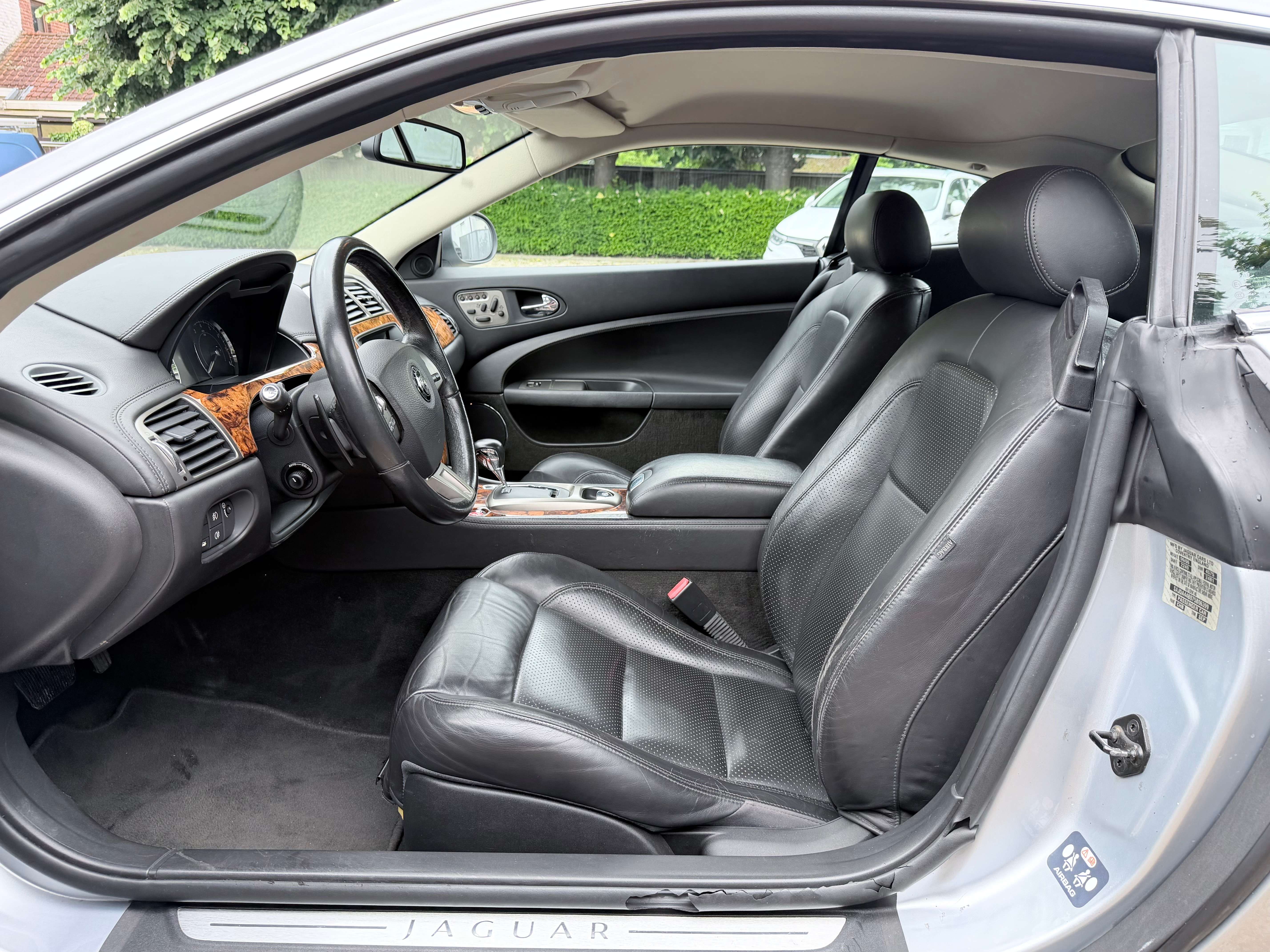 Jaguar XK XK Coupé 4.2i V8