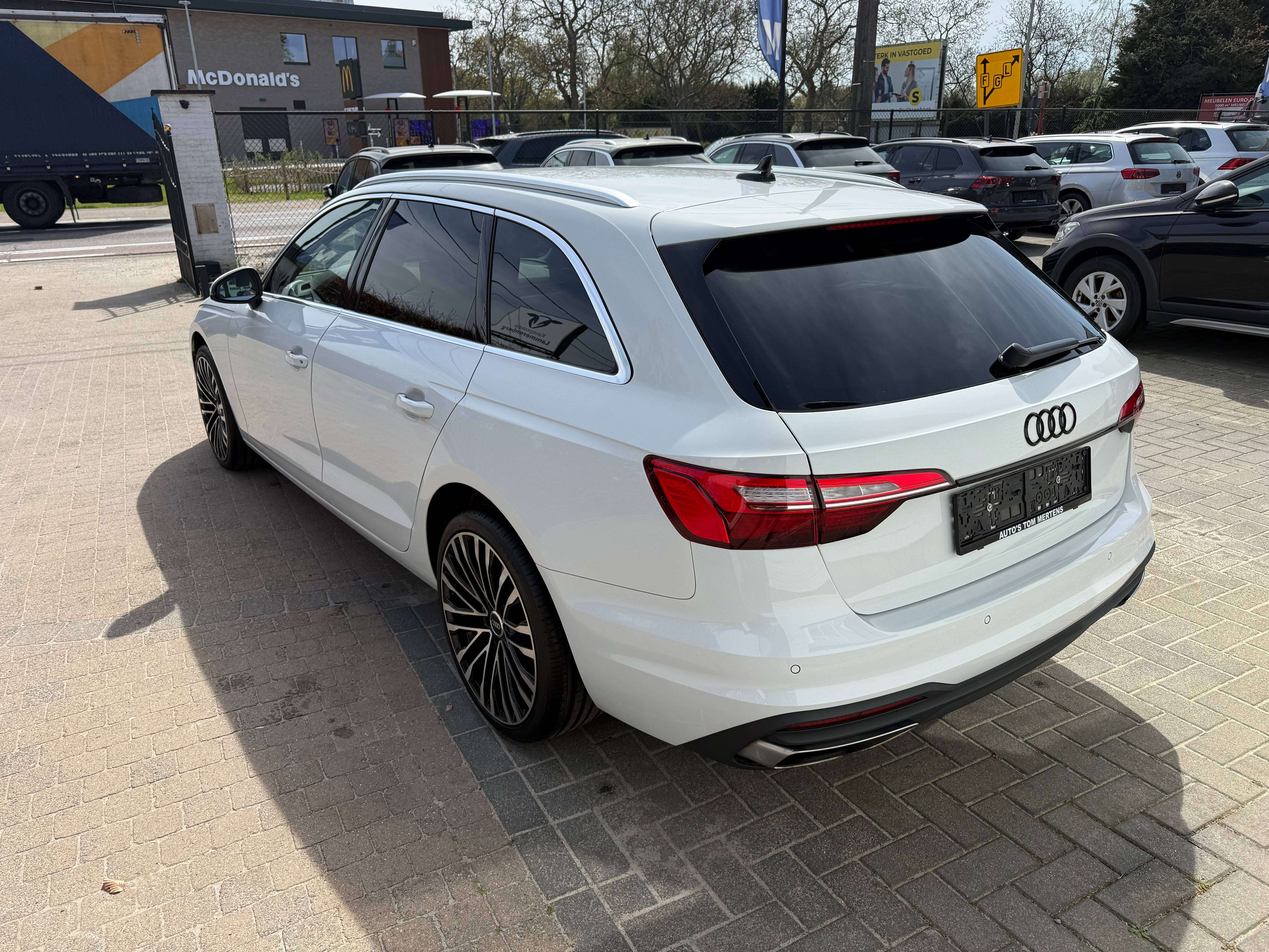 Audi A4 A4 Avant 30 TDi Business S-line look S tr.(EU6AP)/Navi/pdc/leder/zetelverw./led lights/cruise ct/S-line look