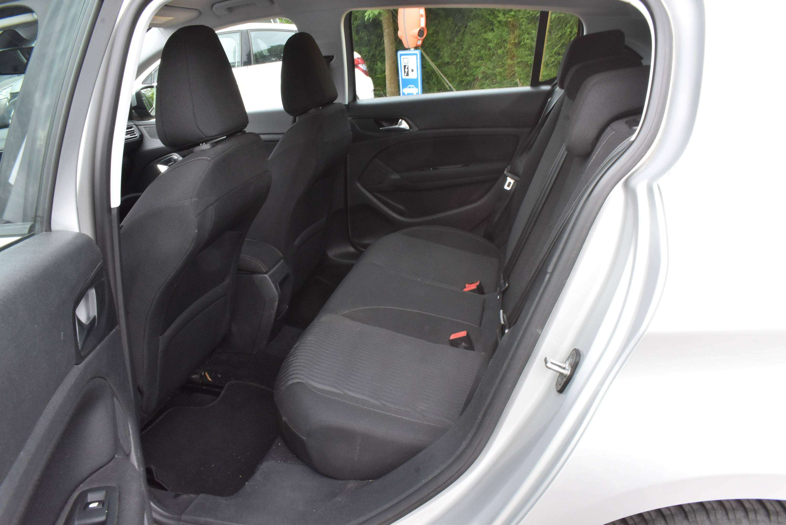 Peugeot 308 1.2i Allure GPS/Airco