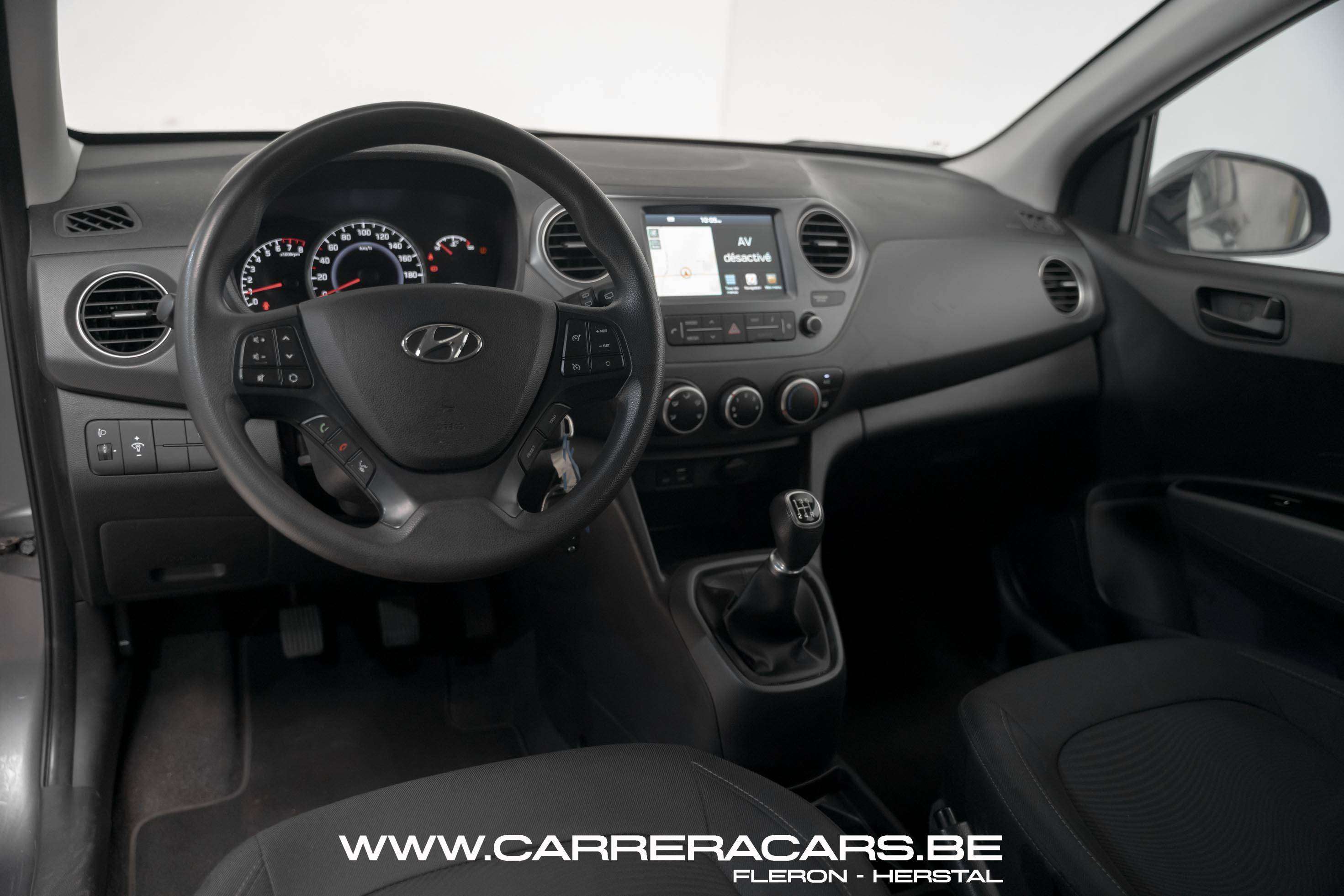 Hyundai i10 1.0i Fun*|PDC*NAVI*CRUISE*AIRCO*GARANTIE 12 MOIS*|