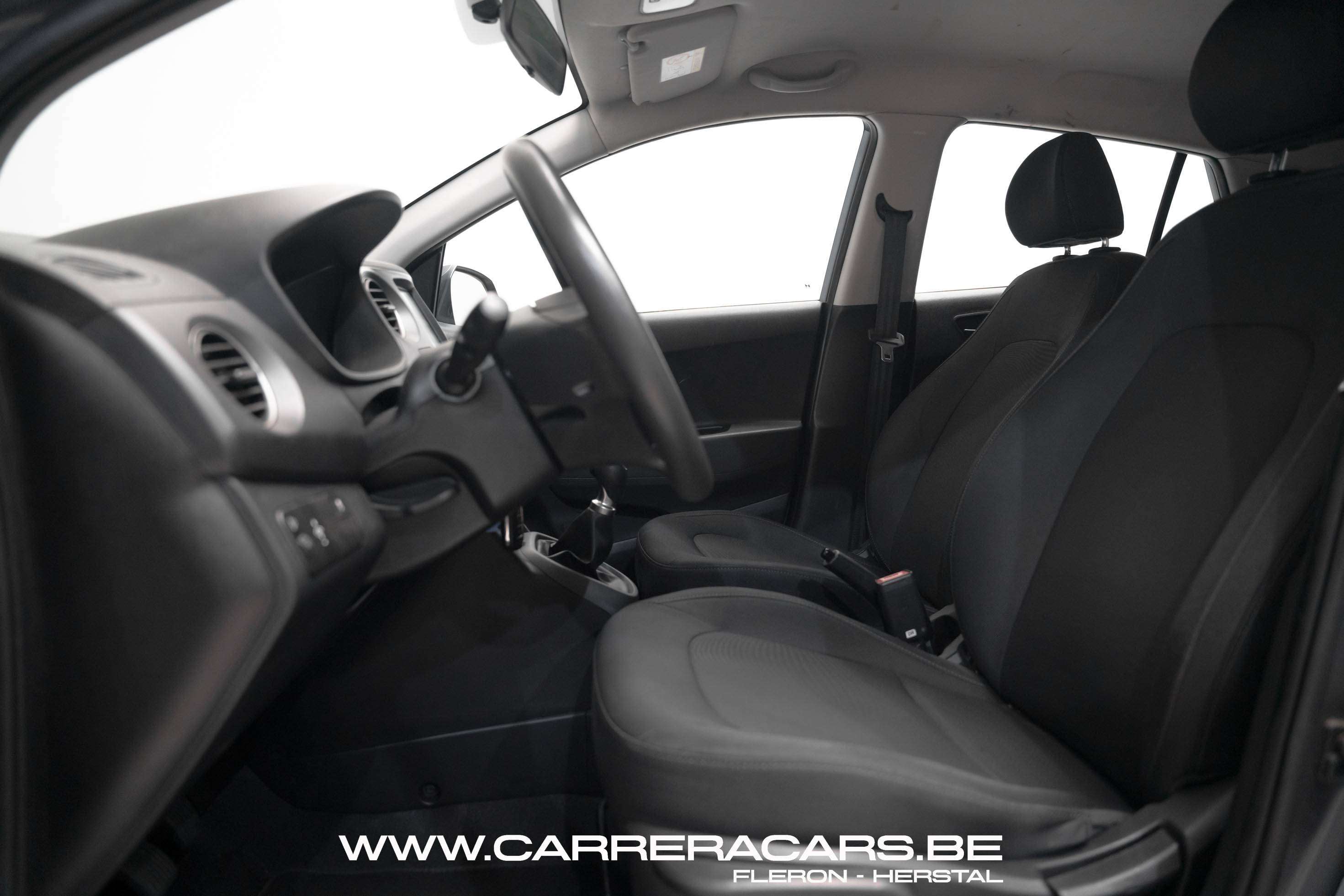 Hyundai i10 1.0i Fun*|PDC*NAVI*CRUISE*AIRCO*GARANTIE 12 MOIS*|