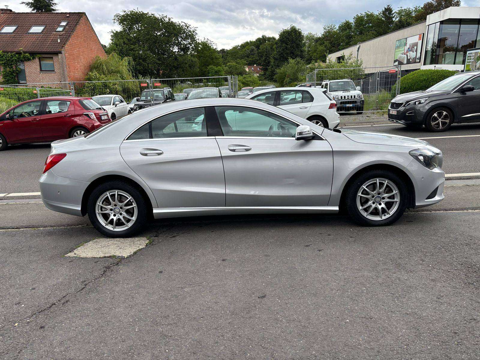 Mercedes-Benz CLA 200 CLA 200