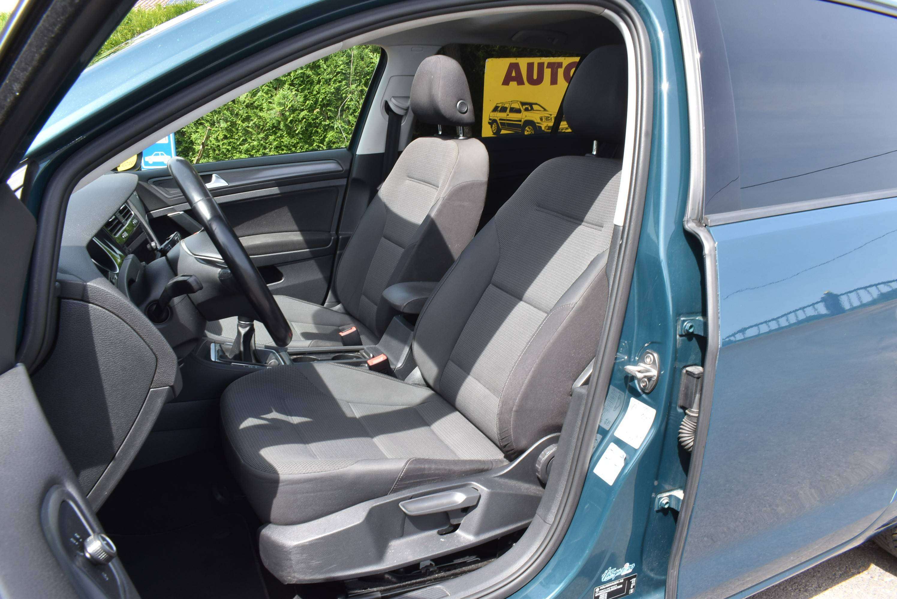 Volkswagen Golf 1.6 CR TDi BMT Highline Airco/GPS/CarPlay/Pano