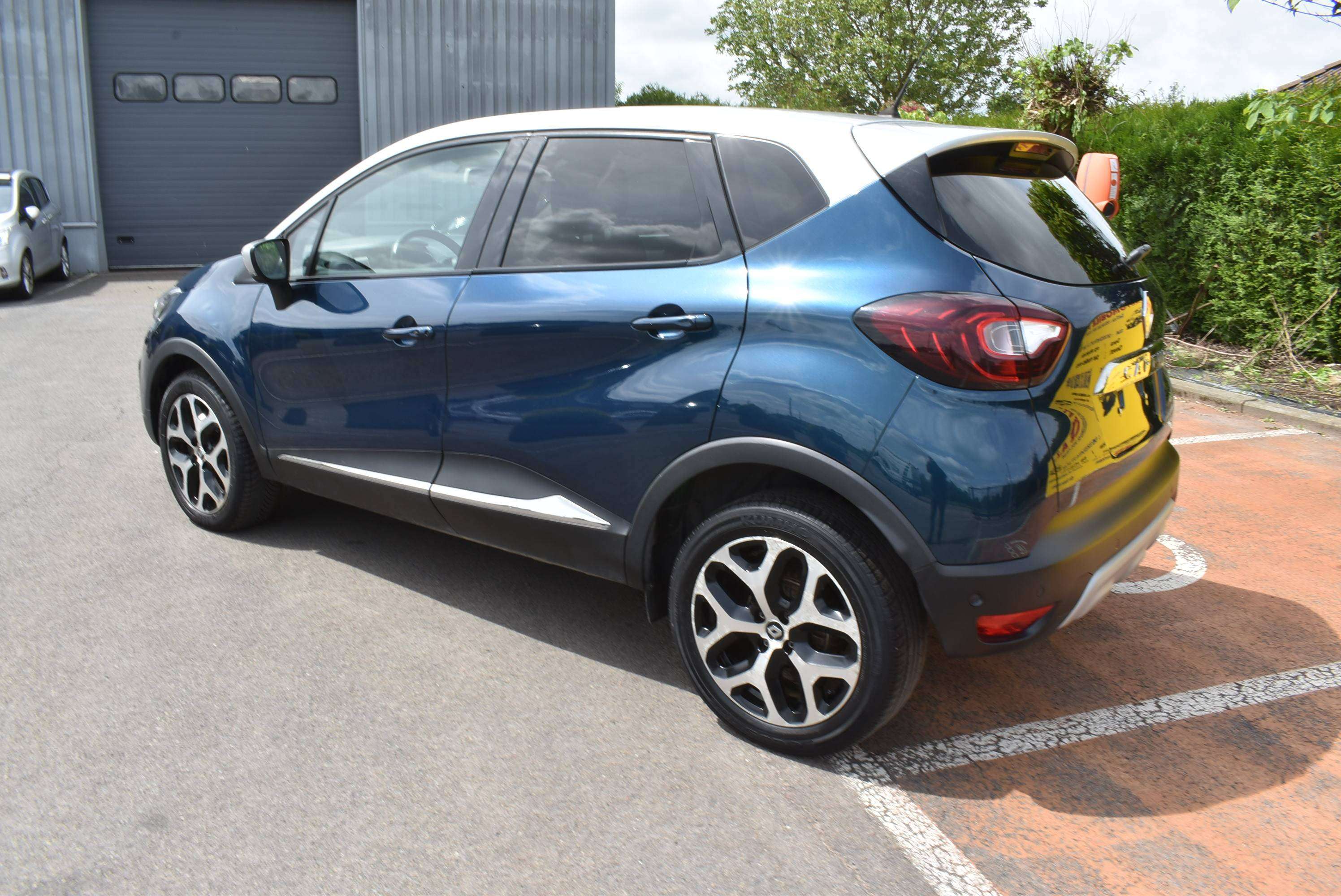 Renault Captur 1.2i TCe Intens EDC Airco/Leder***12M GARANTIE***
