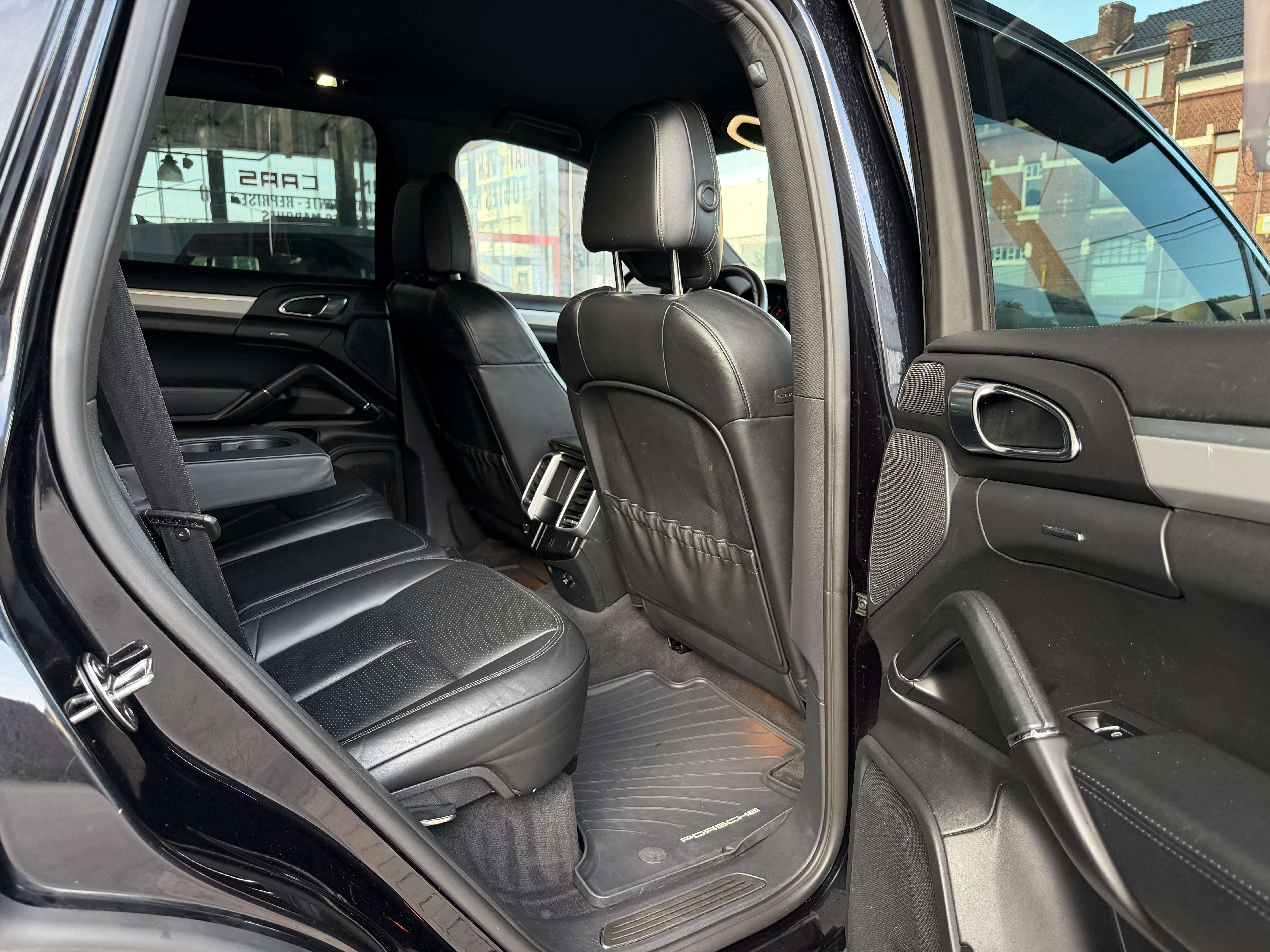 Porsche Cayenne 3.0 D V6 "Tiptronic S" XENON-CUIR-GPS-JA21P-GAR 12