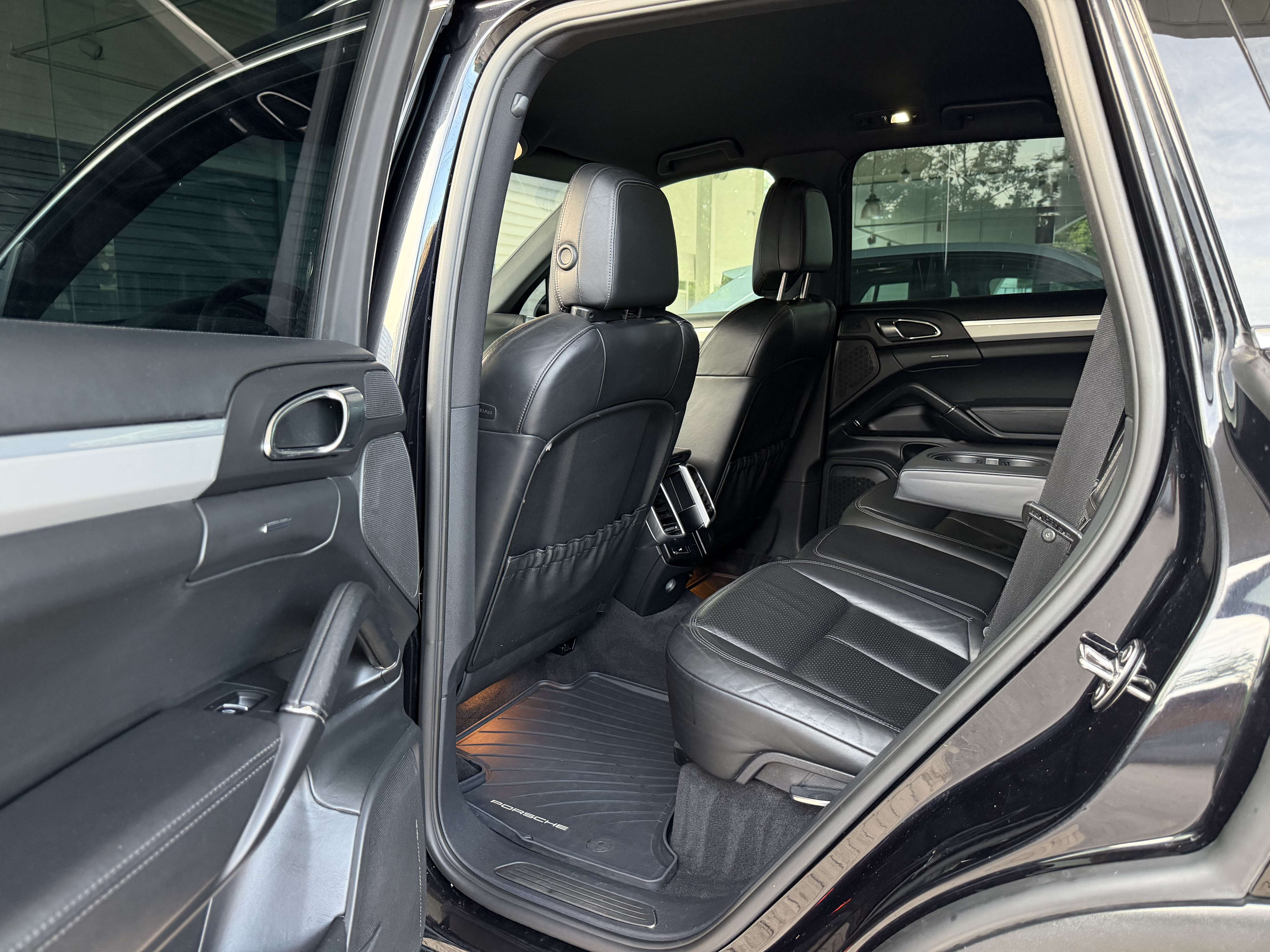 Porsche Cayenne 3.0 D V6 "Tiptronic S" XENON-CUIR-GPS-JA21P-GAR 12