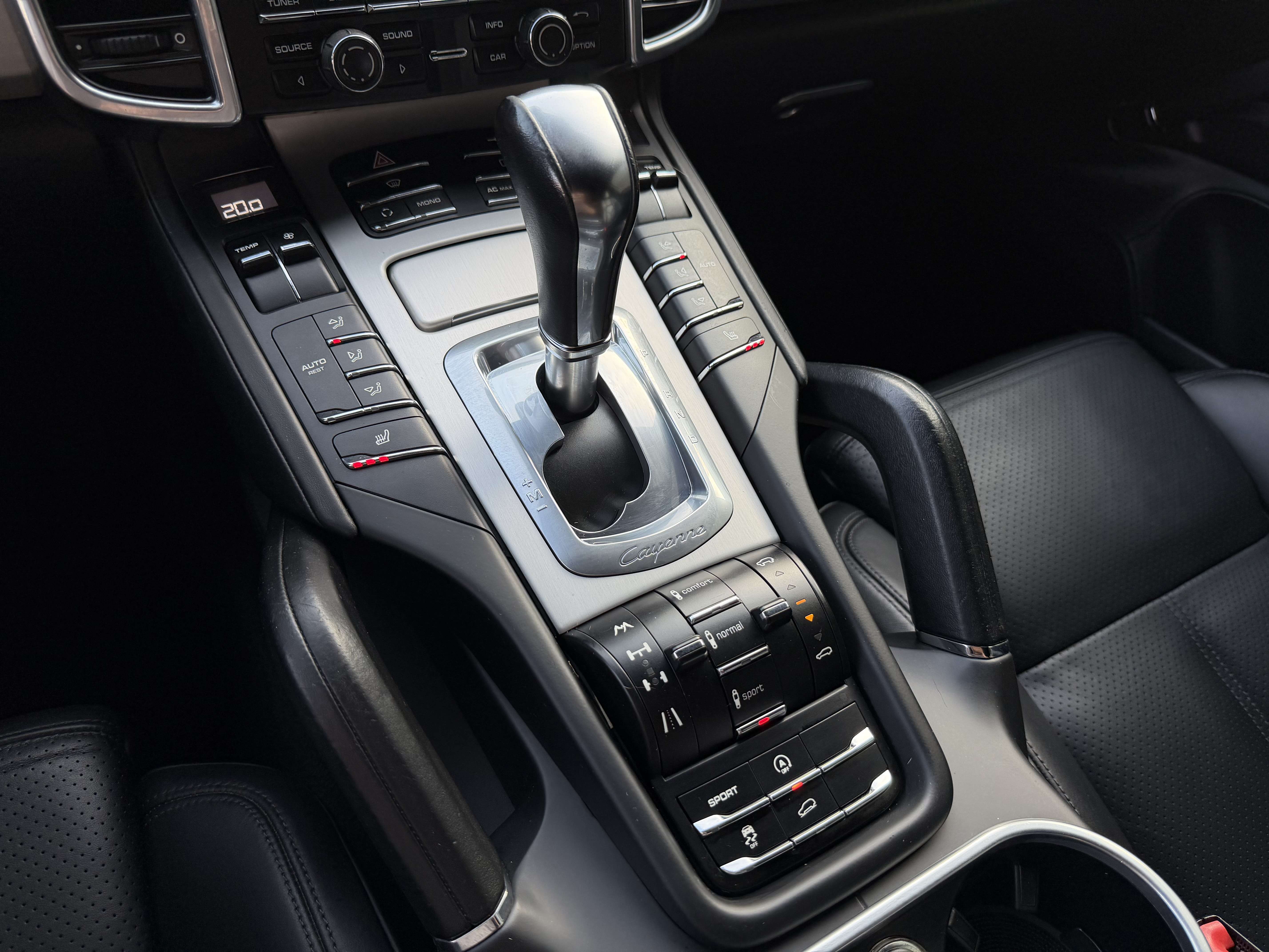 Porsche Cayenne 3.0 D V6 "Tiptronic S" XENON-CUIR-GPS-JA21P-GAR 12