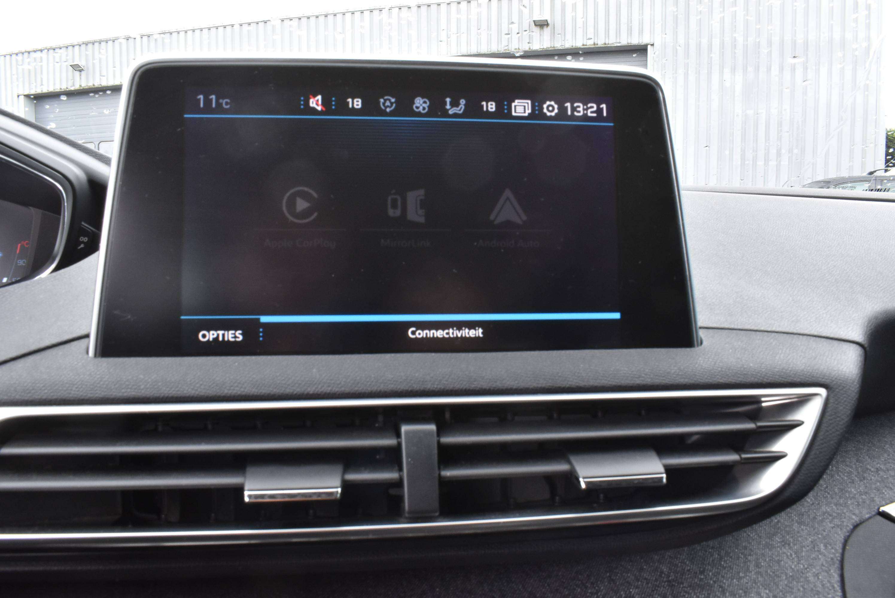 Peugeot 3008 1.2i Allure Airco/GPS/Carplay***12M GARANTIE***40.000KM!!!