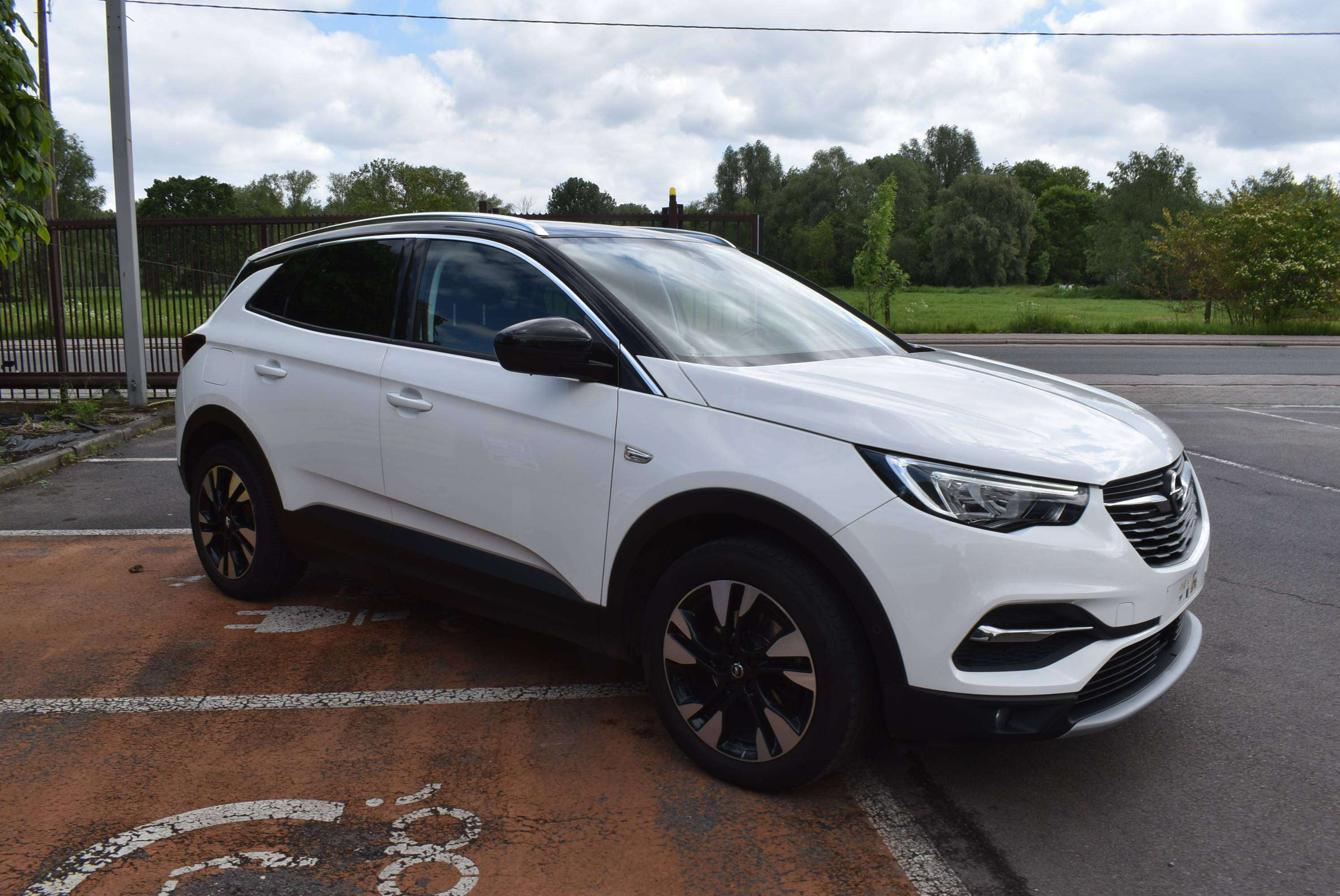 Opel Grandland X 1.2i Turbo ECOTEC Ultimate ***12M GARANTIE***76.000KM!!!