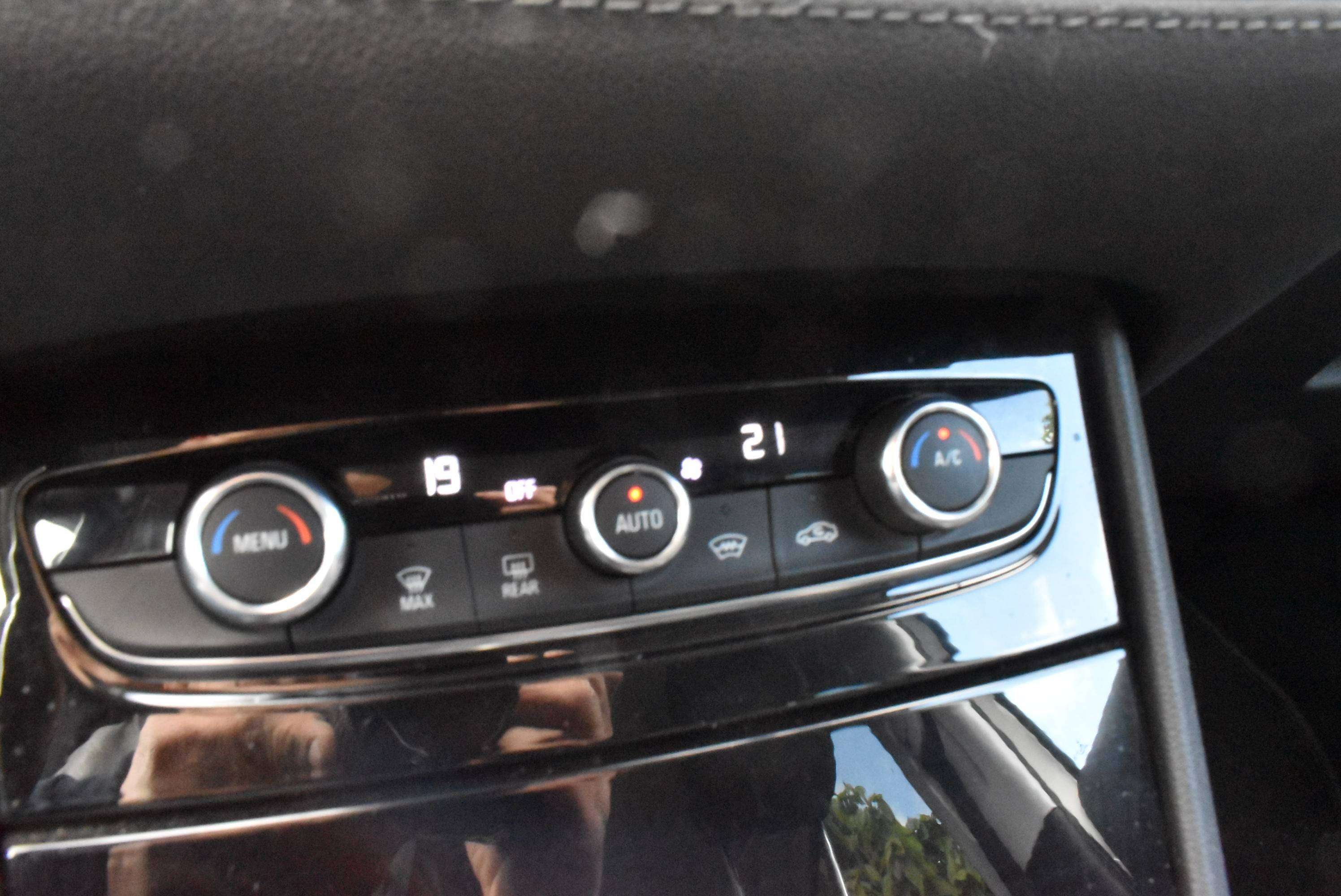 Opel Grandland X 1.2i Turbo ECOTEC Ultimate ***12M GARANTIE***76.000KM!!!