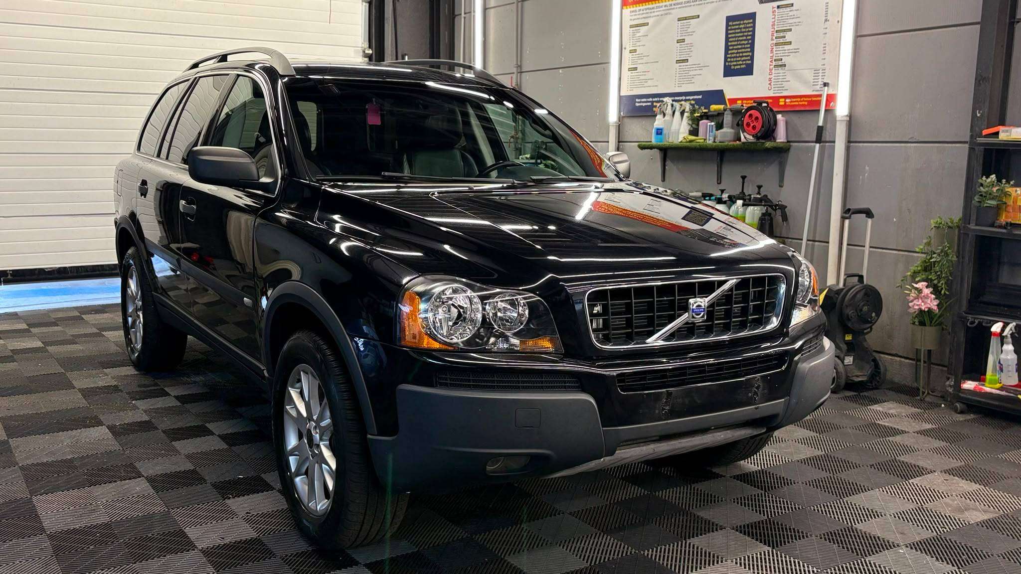 Volvo XC90 BENZINE AUTOMAAT bj2005 5DEURS