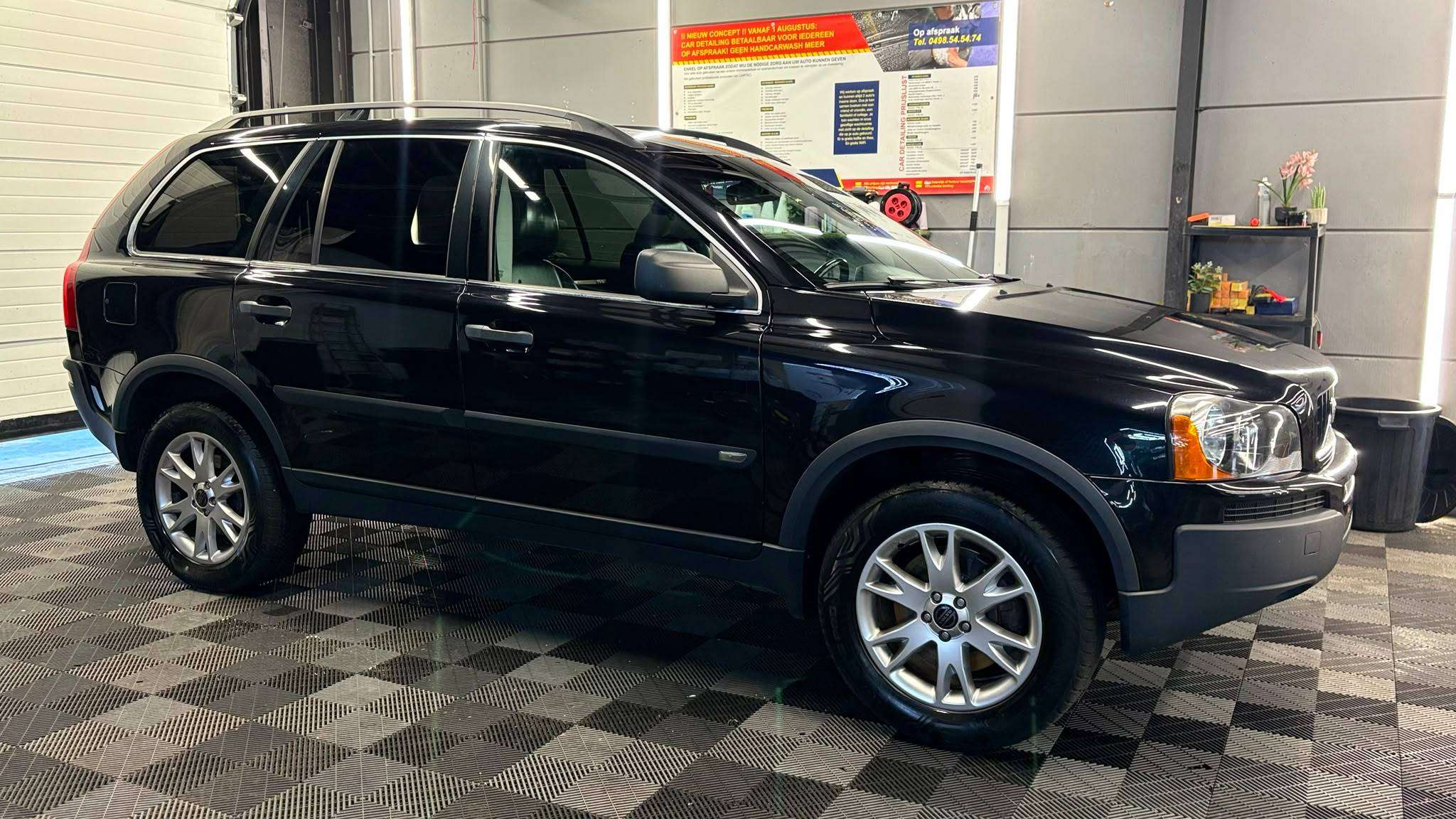 Volvo XC90 BENZINE AUTOMAAT bj2005 5DEURS