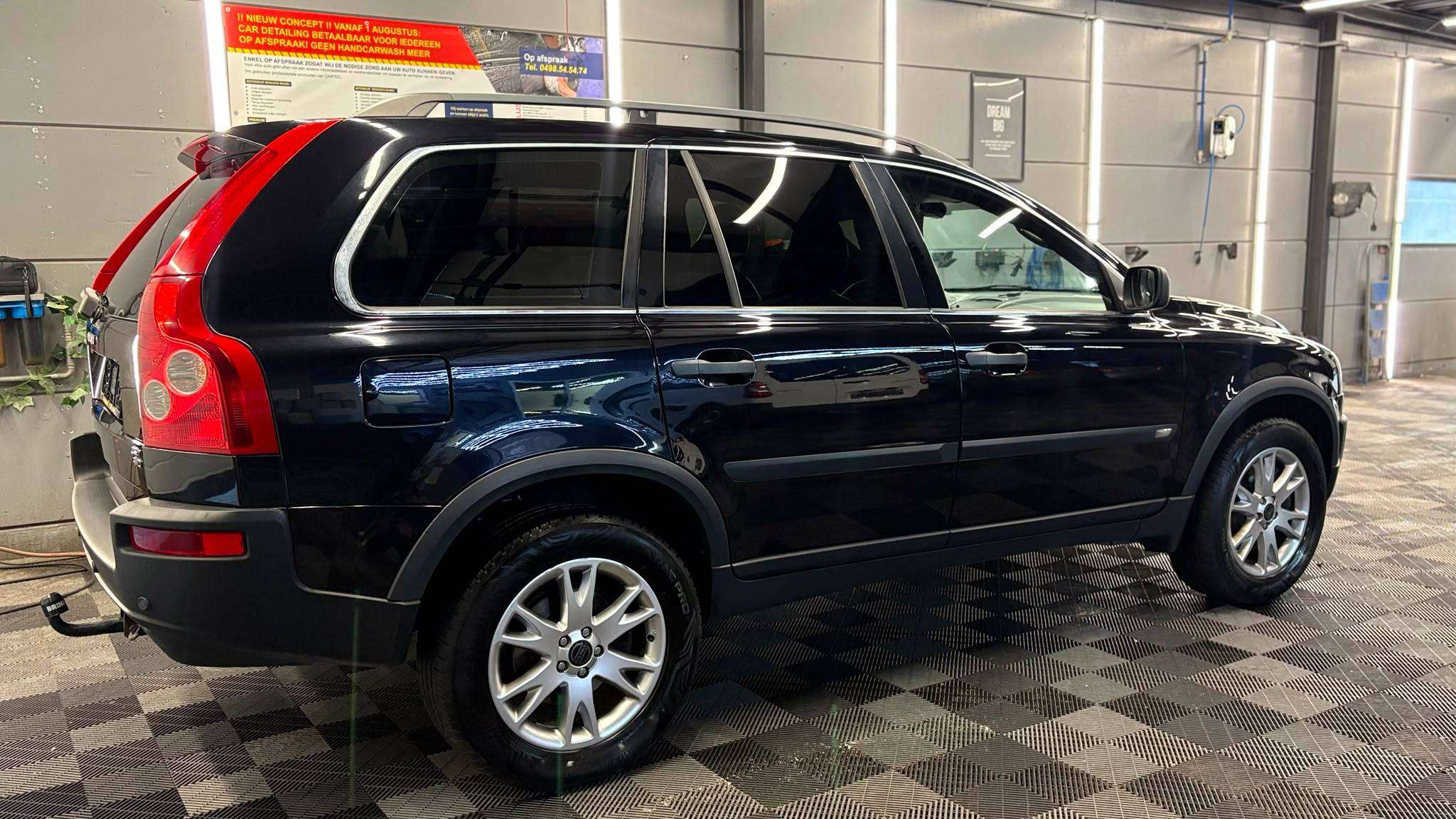 Volvo XC90 BENZINE AUTOMAAT bj2005 5DEURS